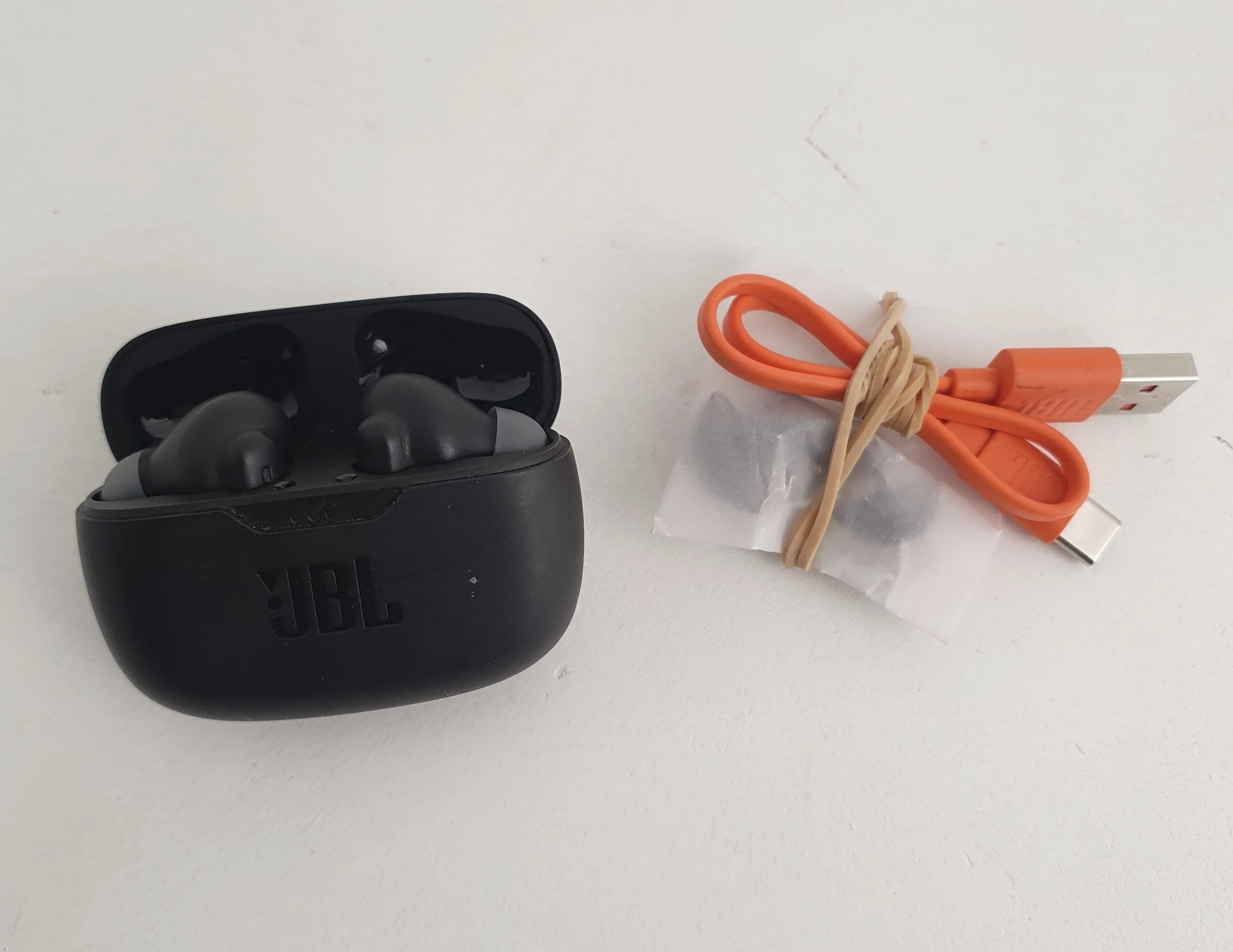 sluchawki-jbl-wave-beam-2-lubelska-40-sj-krasnik