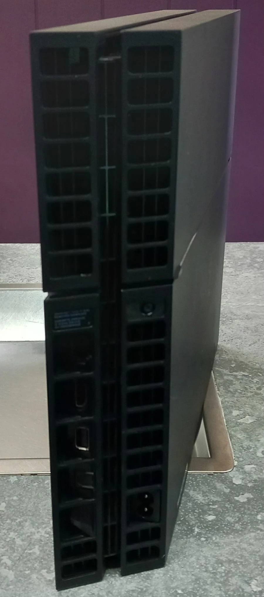 konsola-ps4-fat-500gb-pad-okablowanie-wersja-130590-1