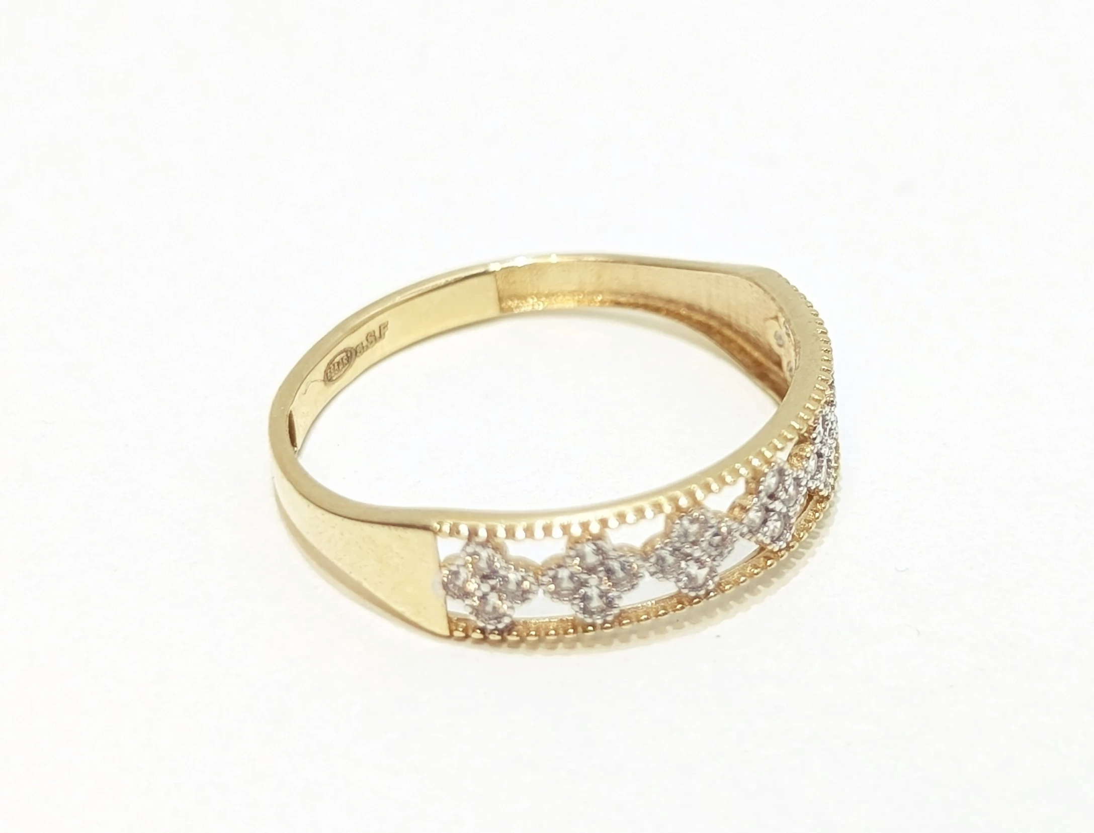 zloty-pierscionek-z-cyrkoniami-r19-pr-585-14k-kamien-17088-128