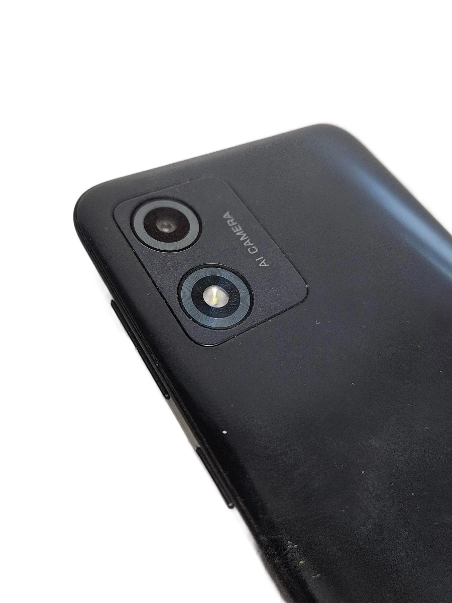 telefon-motorola-moto-e13-264gb-przekatna-ekranu-650