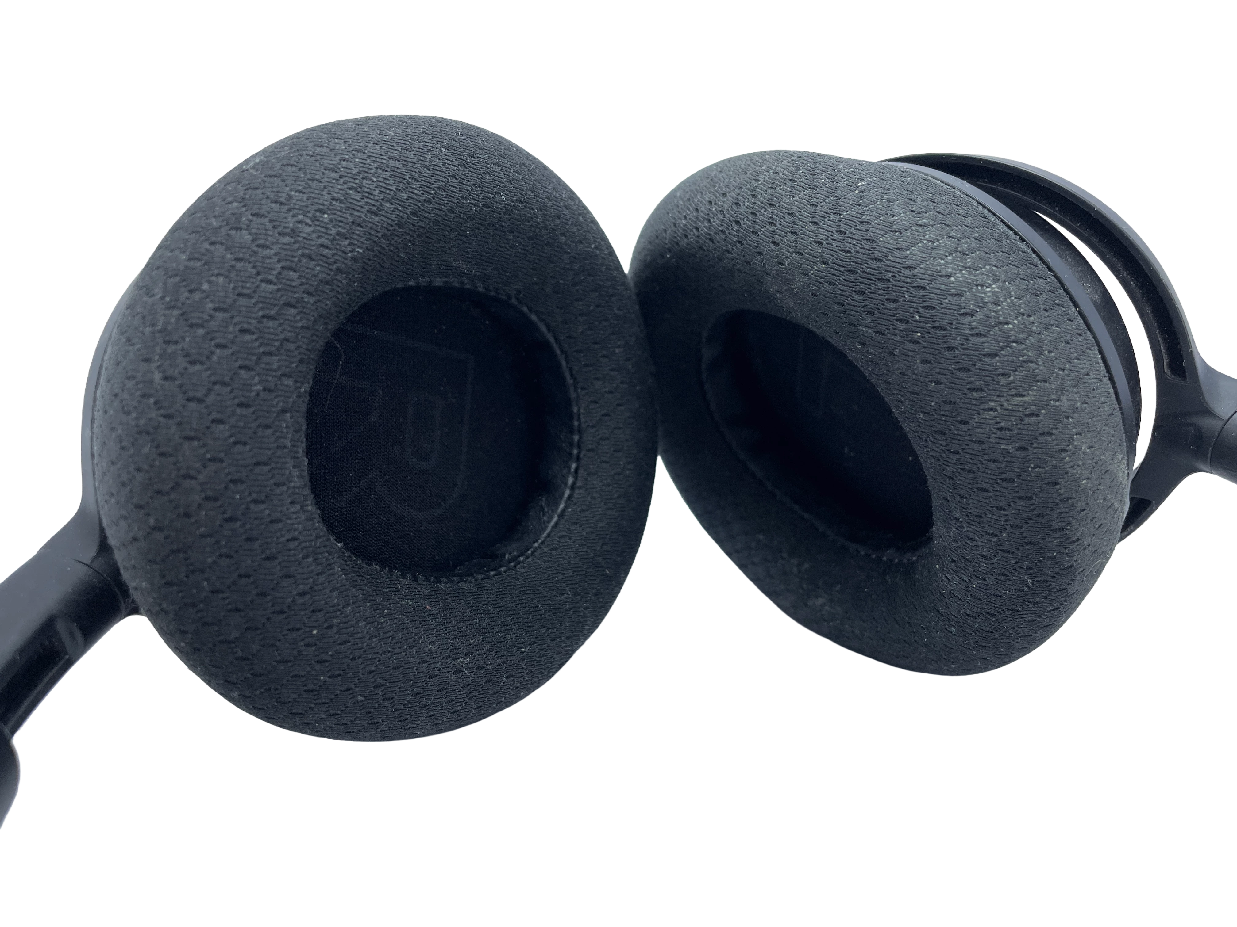 sluchawki-steelseries-arctis-kolor-249512-1647413