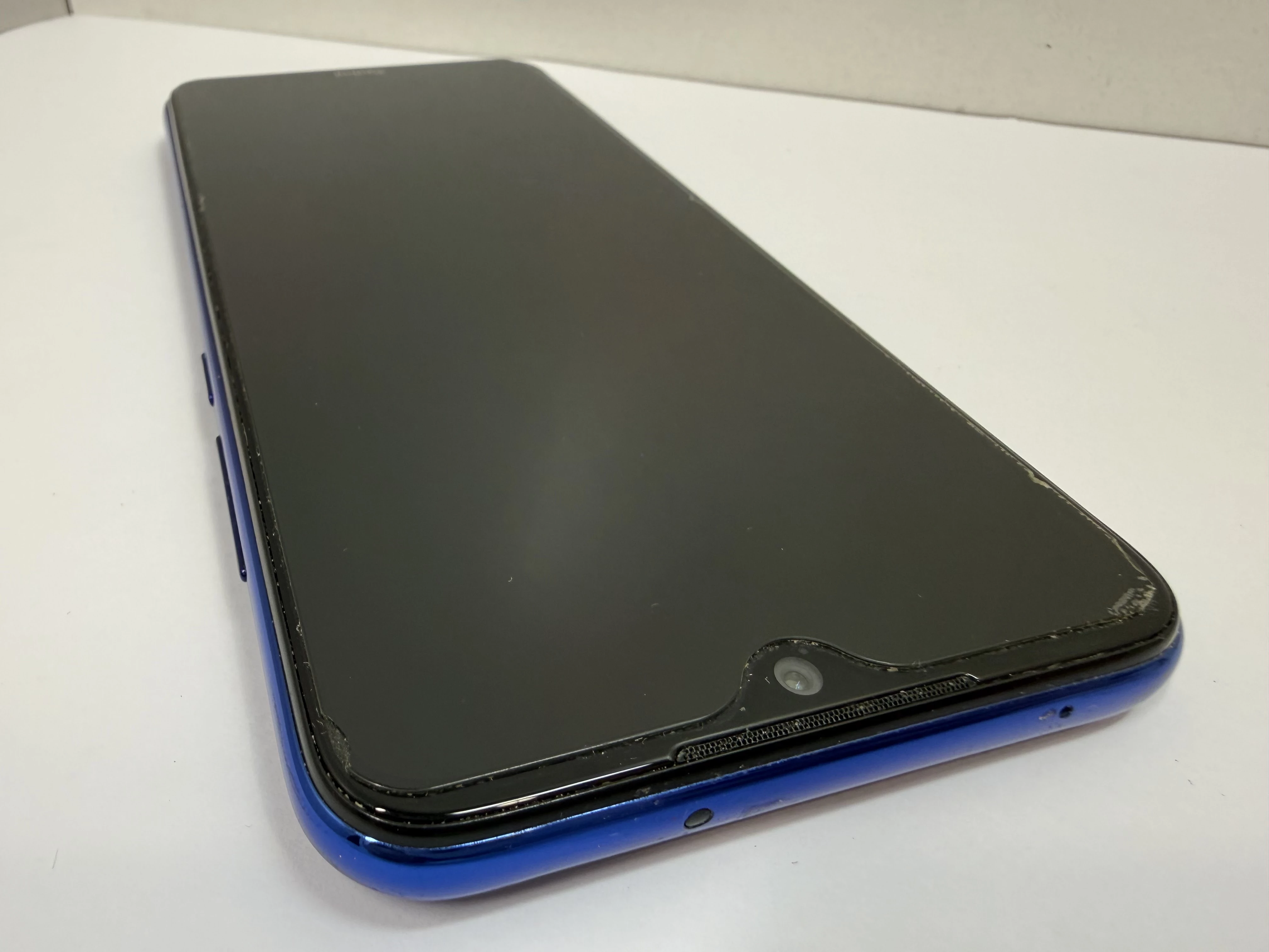 telefon-redmi-note-8t-stan-11323-2