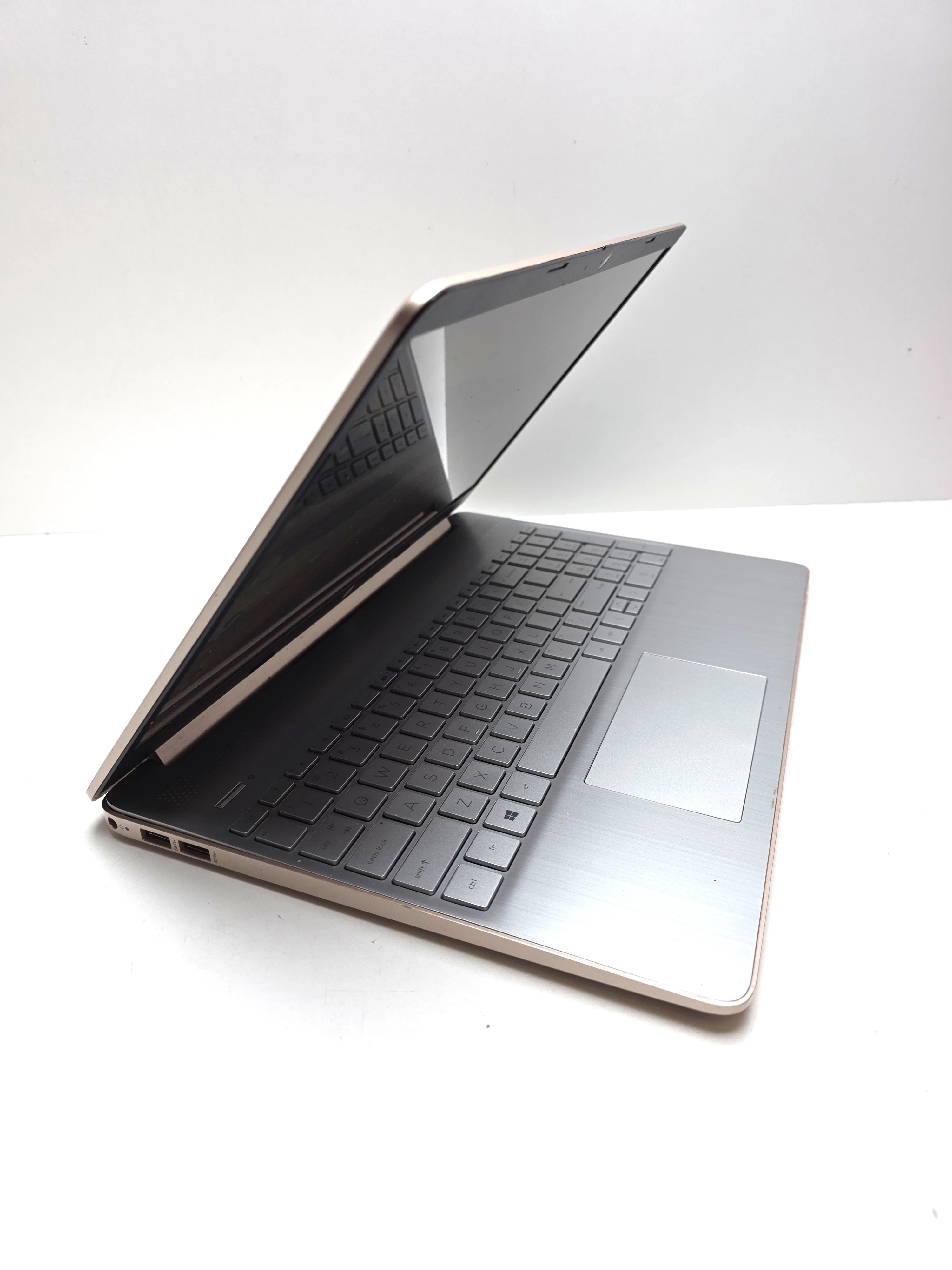 laptop-hp-15-ef1xxx-8120gbamd-athlon-rozdzielczosc-px-4474-60