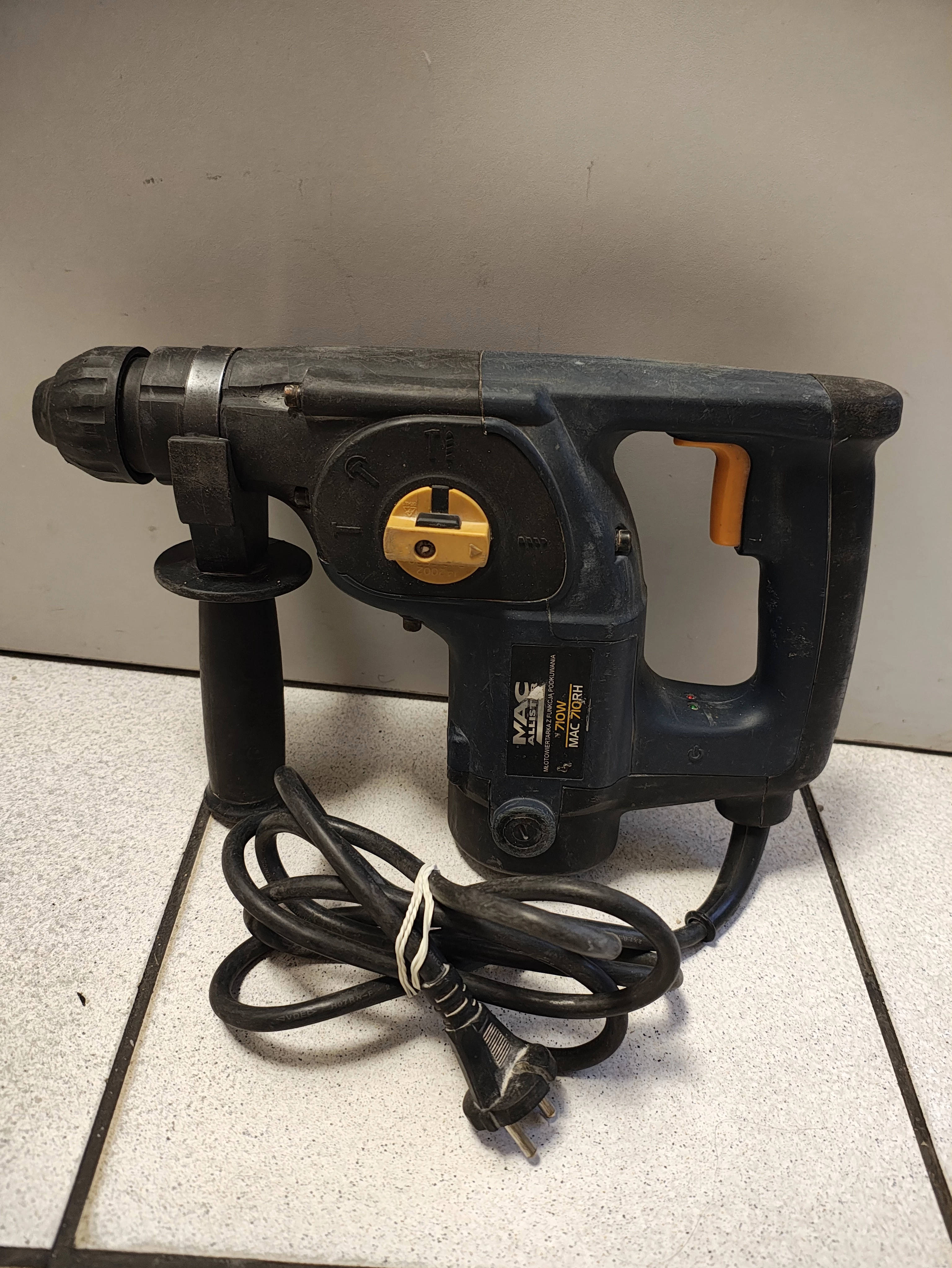 mlotowiertarka-macallister-710-rh-710w-maksymalna-moc-71000