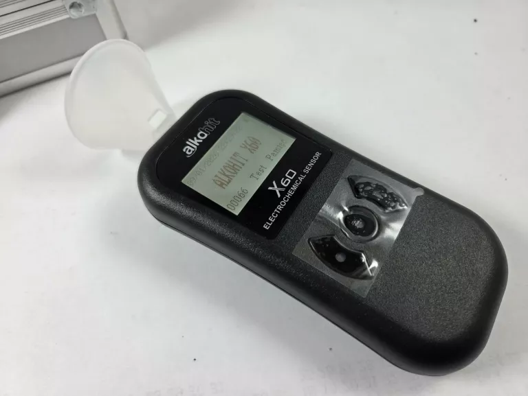 alkomat-alkohit-x60-walizka-ean-gtin-5907781851638