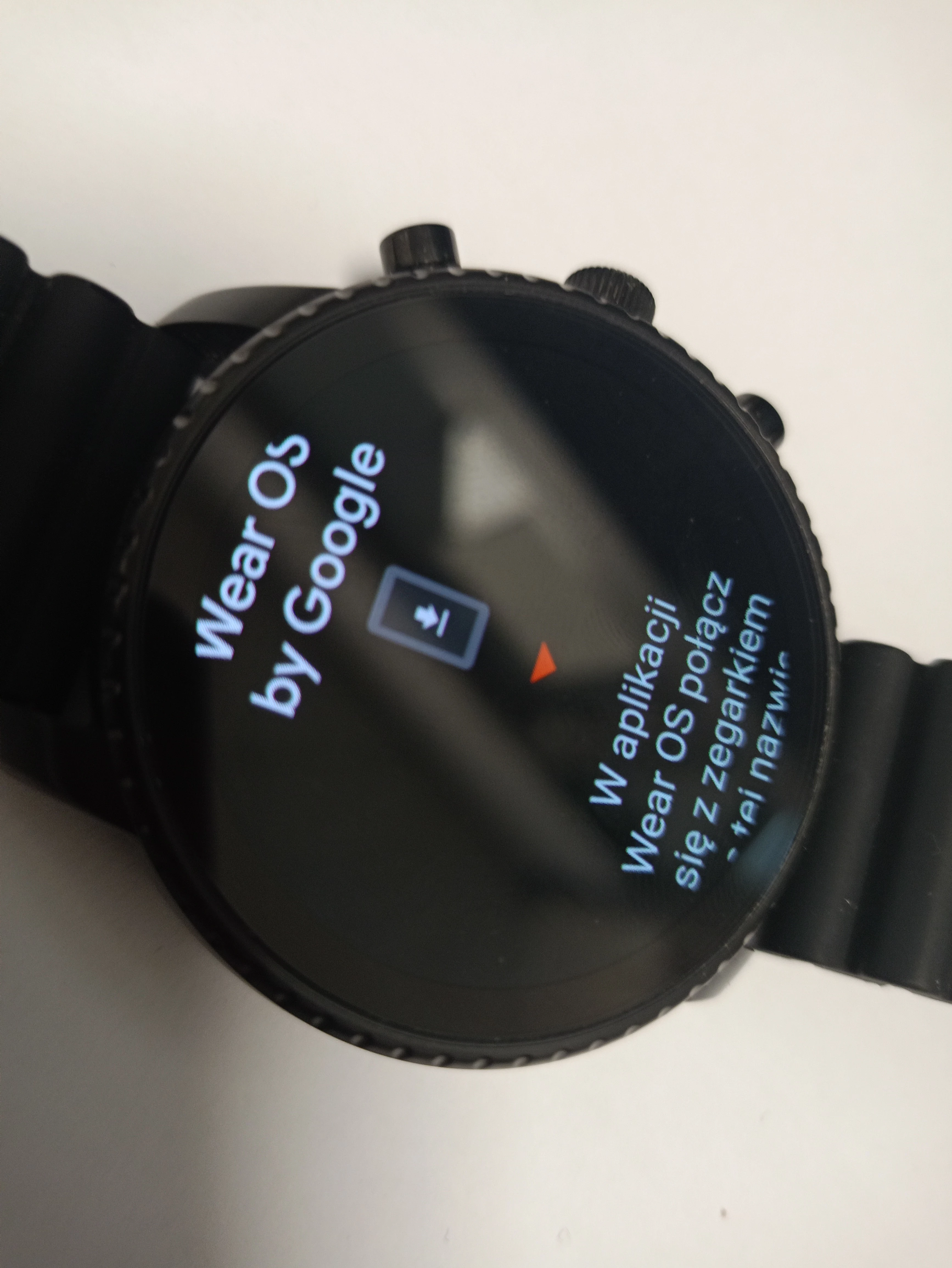 smartwatch-fossil-q-explorist-hr-pudelko-ladowarka-model-249460-1651273