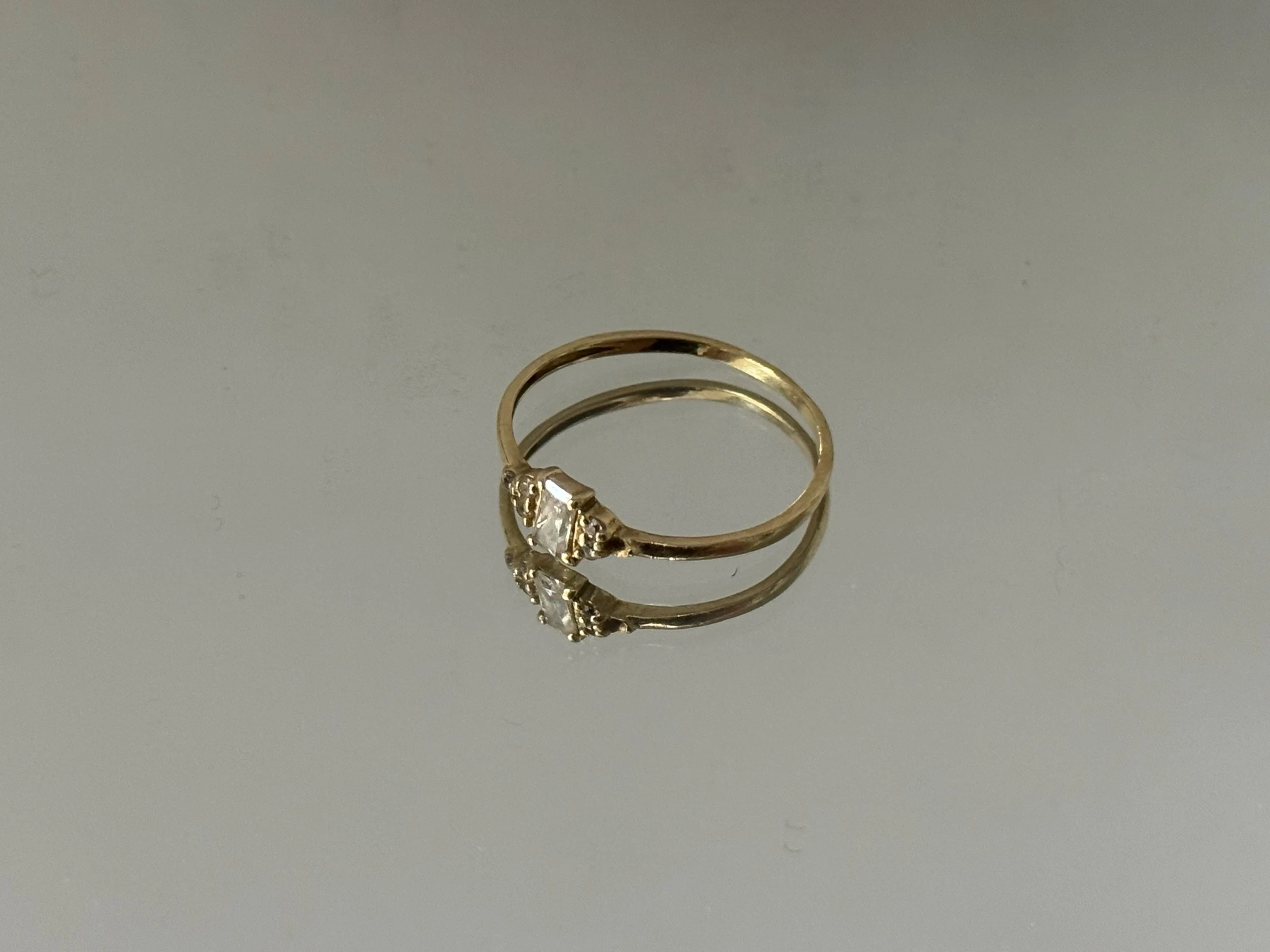 zloty-pierscionek-z-cyrkoniami-p585w098gr16-piastowska-5-oswiecim-sj