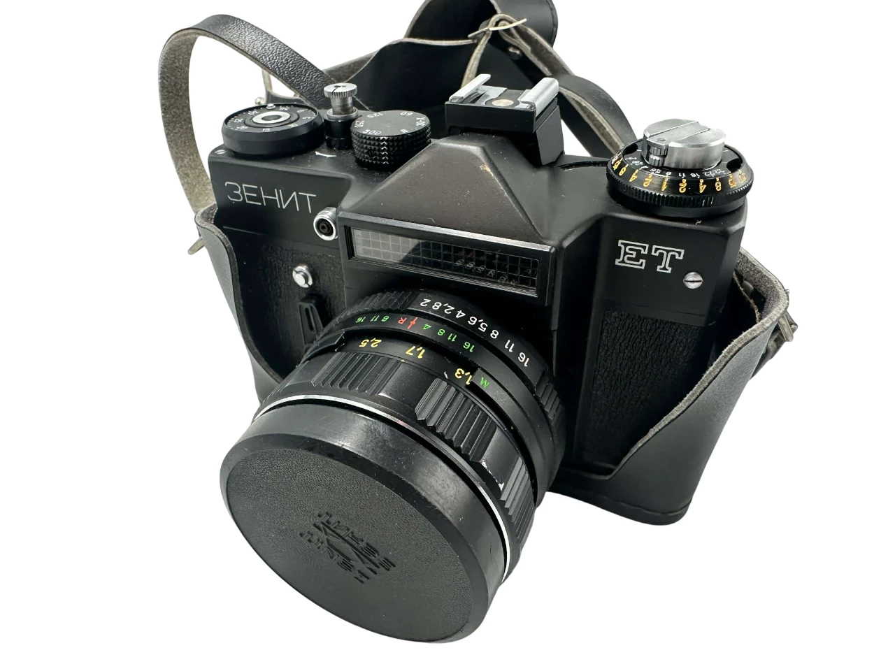 aparat-zenit-et-lampa-blyskowa-case-karmelicka-45a-krakow