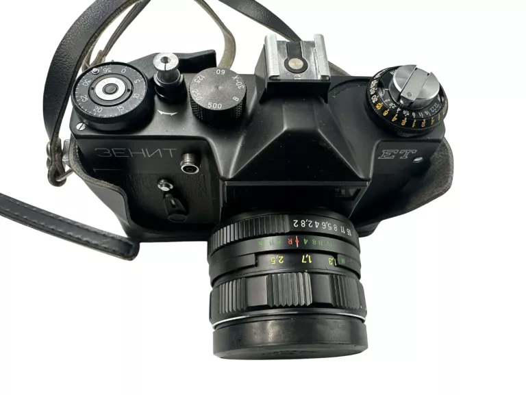 aparat-zenit-et-lampa-blyskowa-case-ean-gtin-680286832528