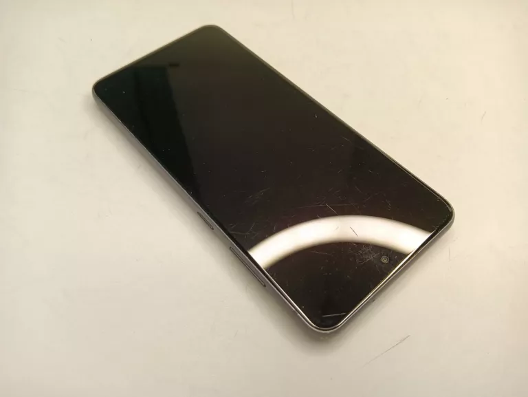 telefon-samsung-galaxy-s21-fe-6128gb-kod-producenta-sm-g990bzafeue