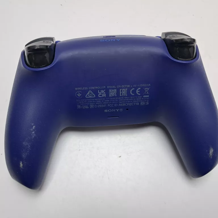 pad-do-playstation-5-kod-producenta-1000040731