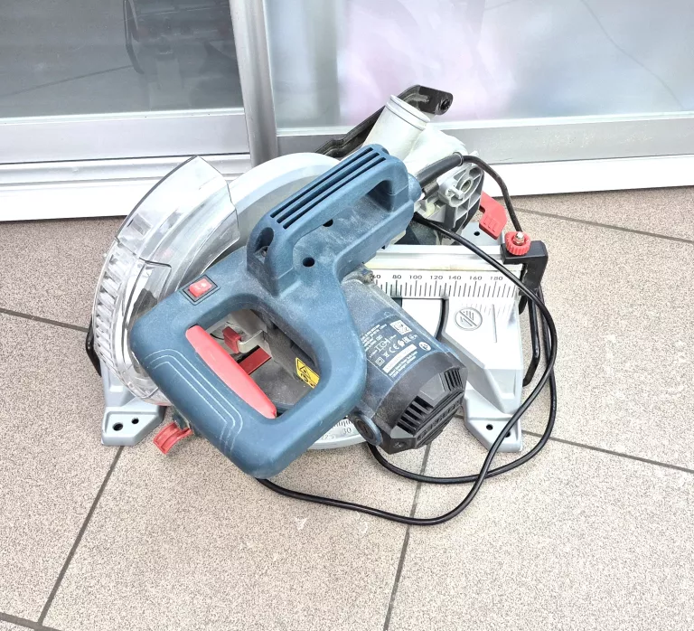 ukosnica-pila-z-laserem-1300-w-216x30-mm-gcm-216-bosch-pud-28-czerwca-126-poznan-ska-x