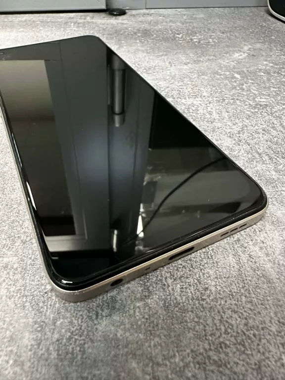 telefon-oppo-reno7-8128-gb-porysowany-lad-kod-producenta-oppo-reno7