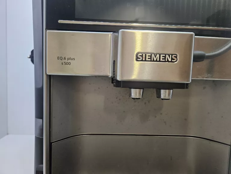 automatyczny-ekspres-cisnieniowy-siemens-eq6-s500-1500-w-czarny-ean-gtin-4242003806395