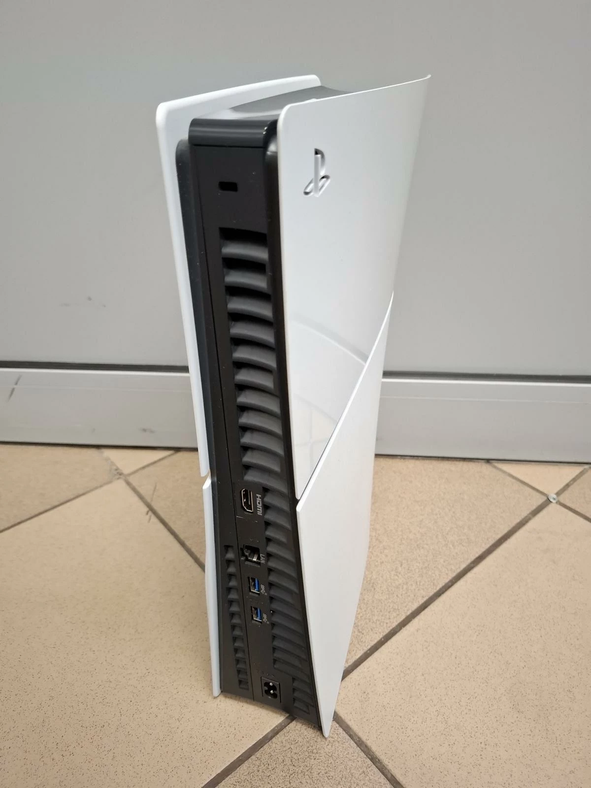 konsola-sony-playstation-5-slim-cfi-2016-blu-ray-stan-11323-2