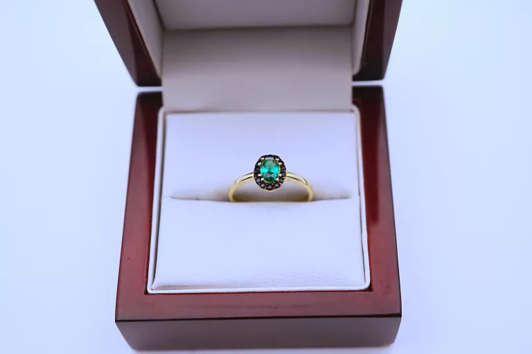 zloty-pierscionek-z-zielono-czarnymi-kamieniami-585-162g-r14-stan-11323-2