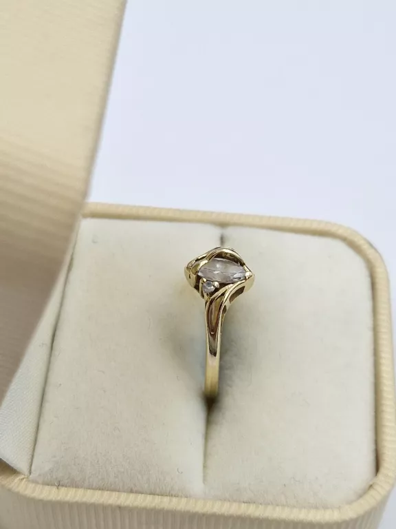 zloty-pierscionek-proby-585-14k-kamien-17088-4194304