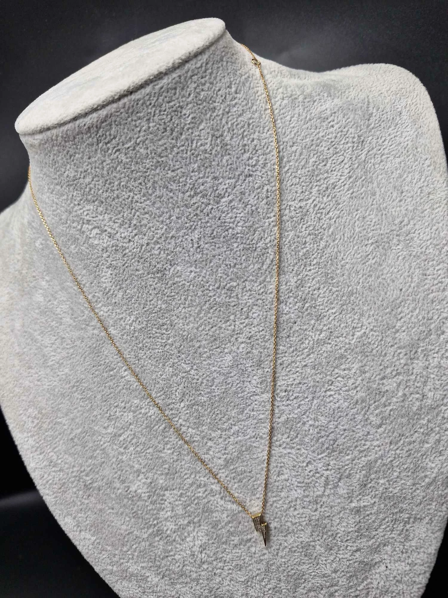 wyrob-jubilerski-uzywany-zloto-lancuszek-z-zawieszka-rodzaj-2205-2