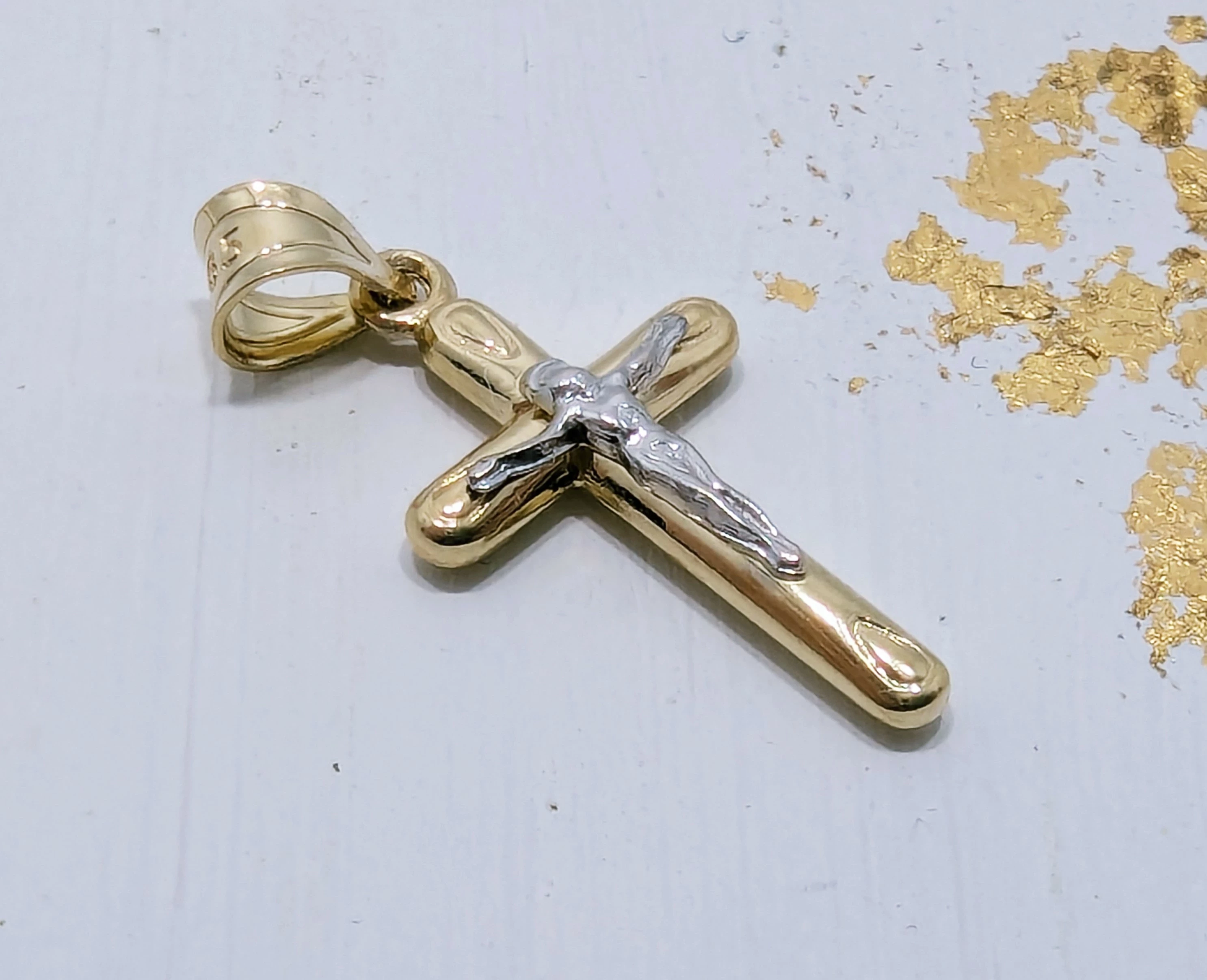 zloty-krzyzyk-585-057g-kamien-17088-524288