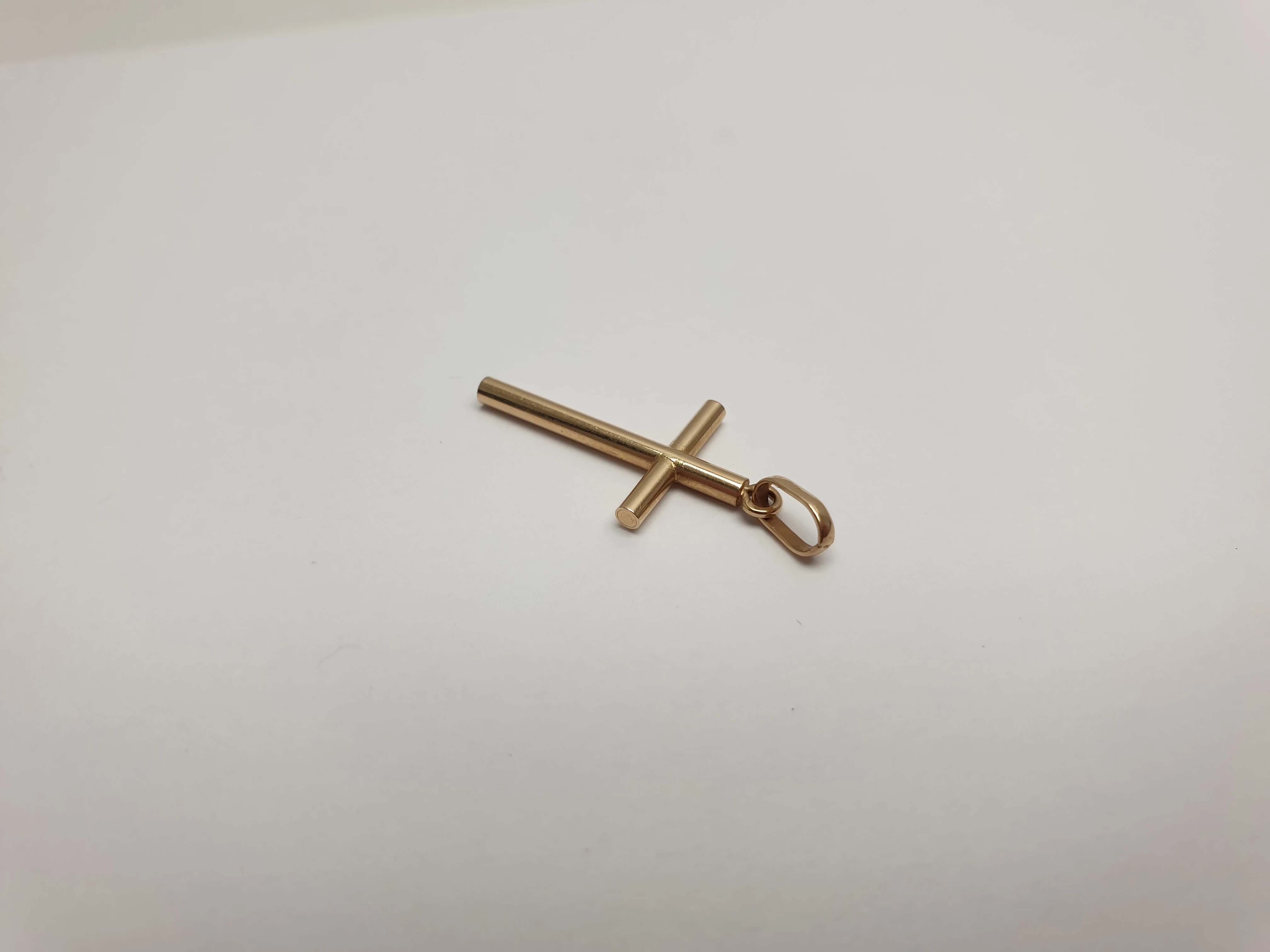 wyrob-jubilerski-uzywany-zloty-krzyzyk-pr-750-rodzaj-2205-2