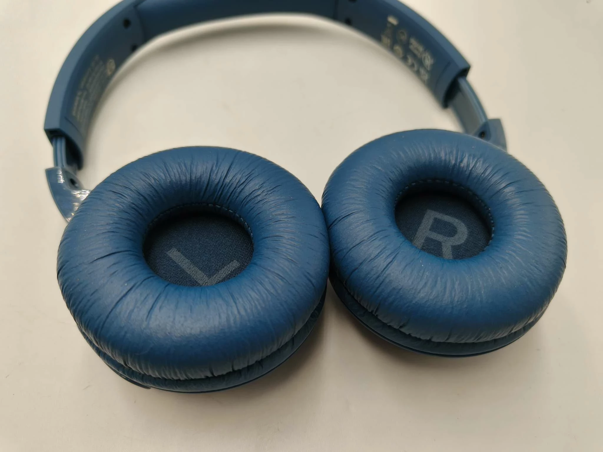 nauszne-sluchawki-bezprzewodowe-philips-tah4209-kod-producenta-tah4209bl00