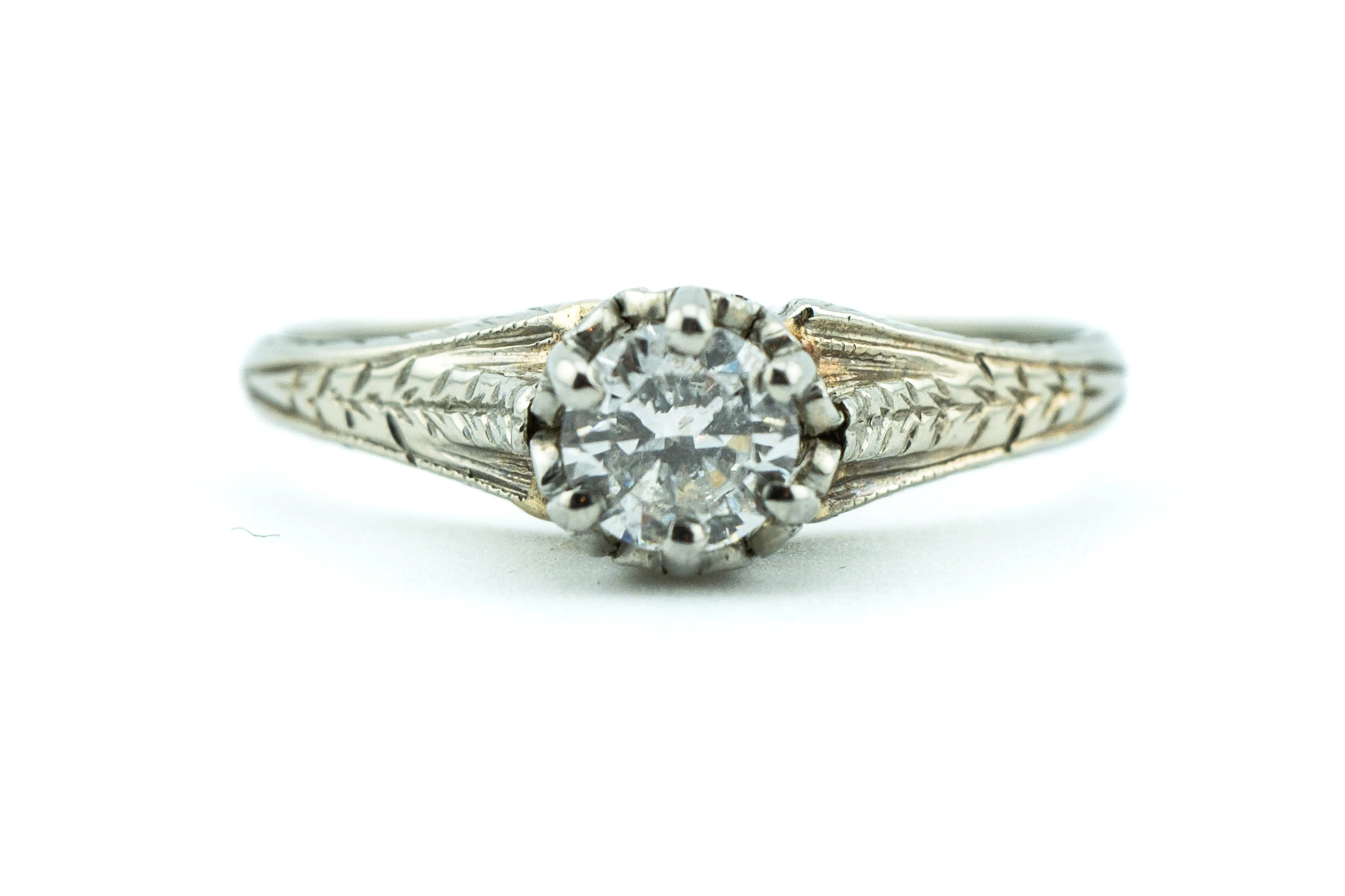 imponujacy-pierscionek-zareczynowy-z-bialego-zlota-750-brylant-031ct-marka-248811-958954