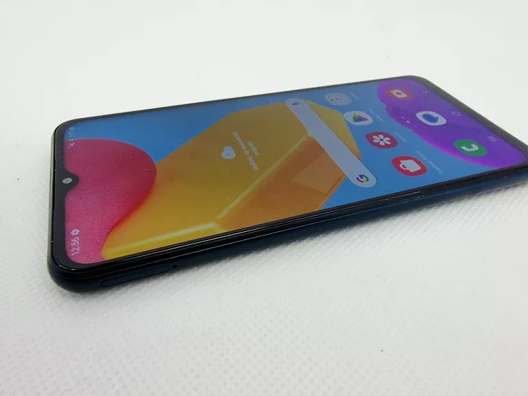 samsung-galaxy-m13-sm-m135-464gb-zielony-przekatna-ekranu-660