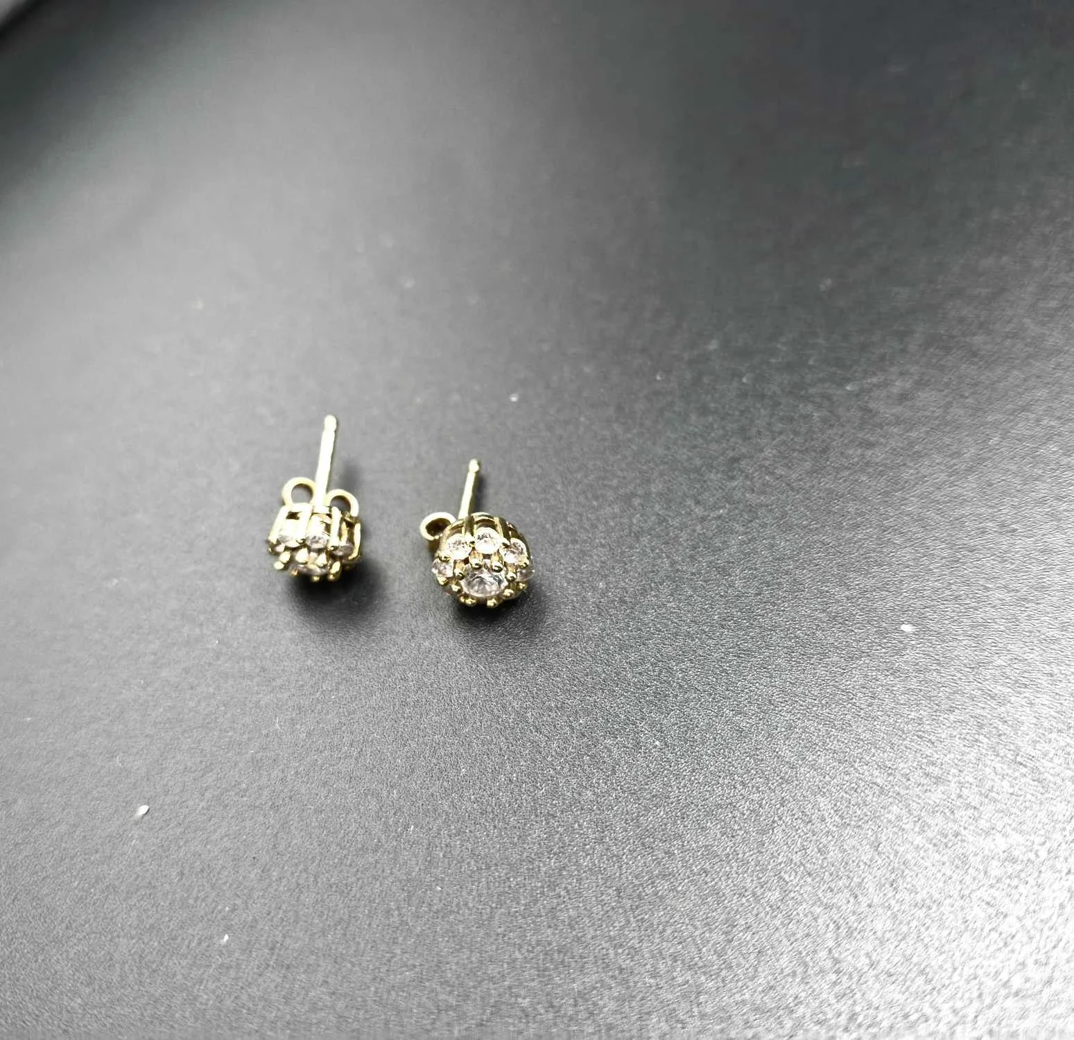 wyrob-jubilerski-uzywany-zloto-kolczyki-rodzaj-zapiecia-2207-1