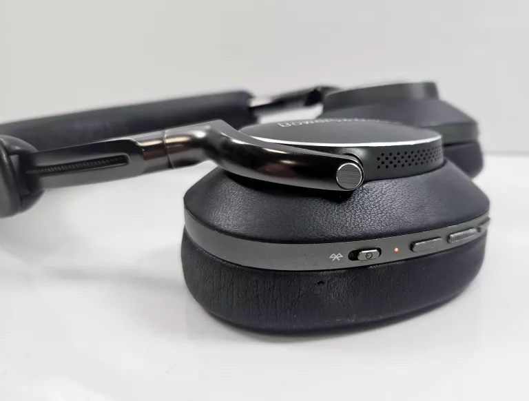sluchawki-bowers-wilkins-px8-czarne-ean-gtin-5907046825299