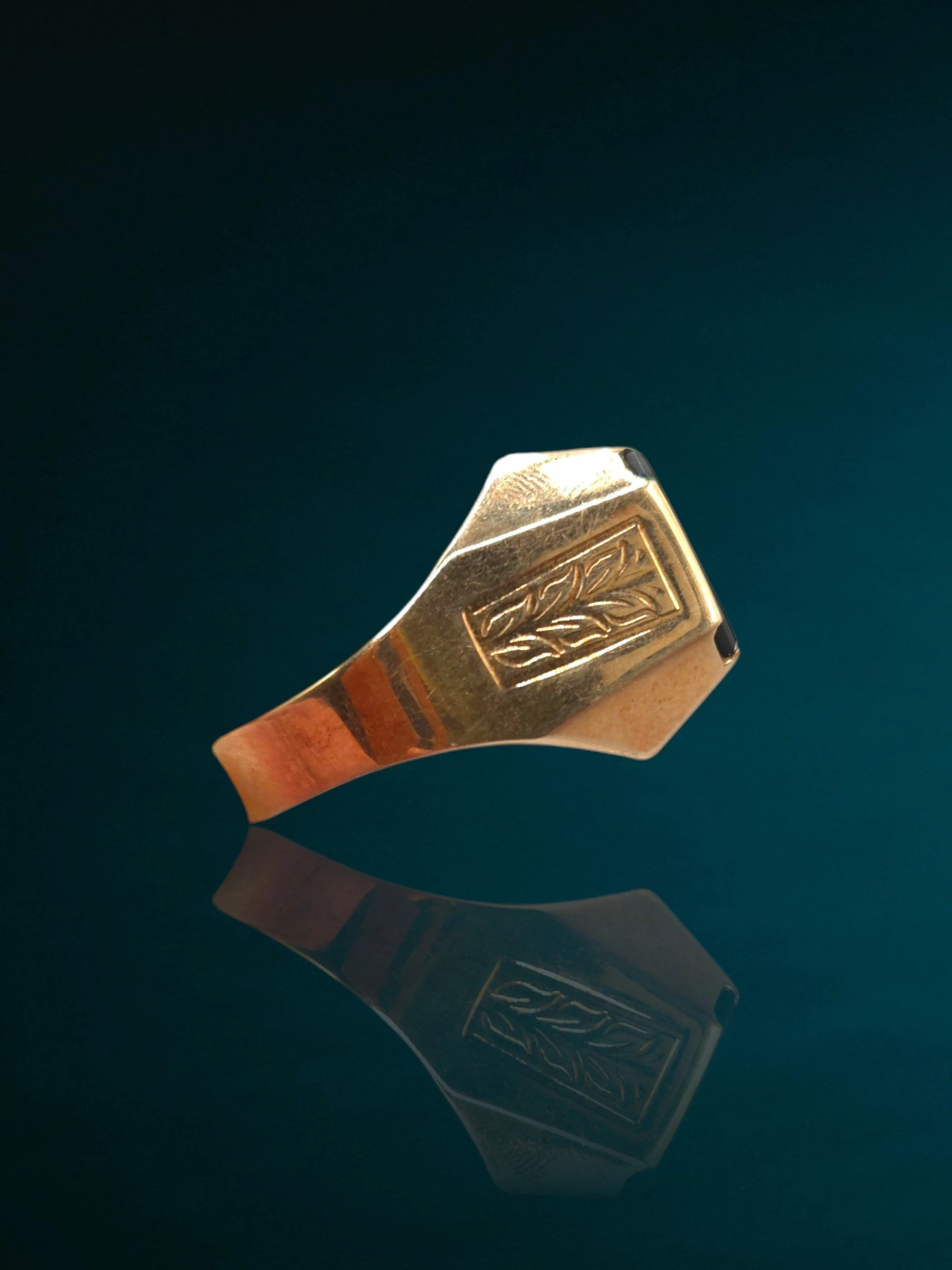 wyrob-jubilerski-uzywany-zloty-sygnet-warmet-r25-stan-11323-2