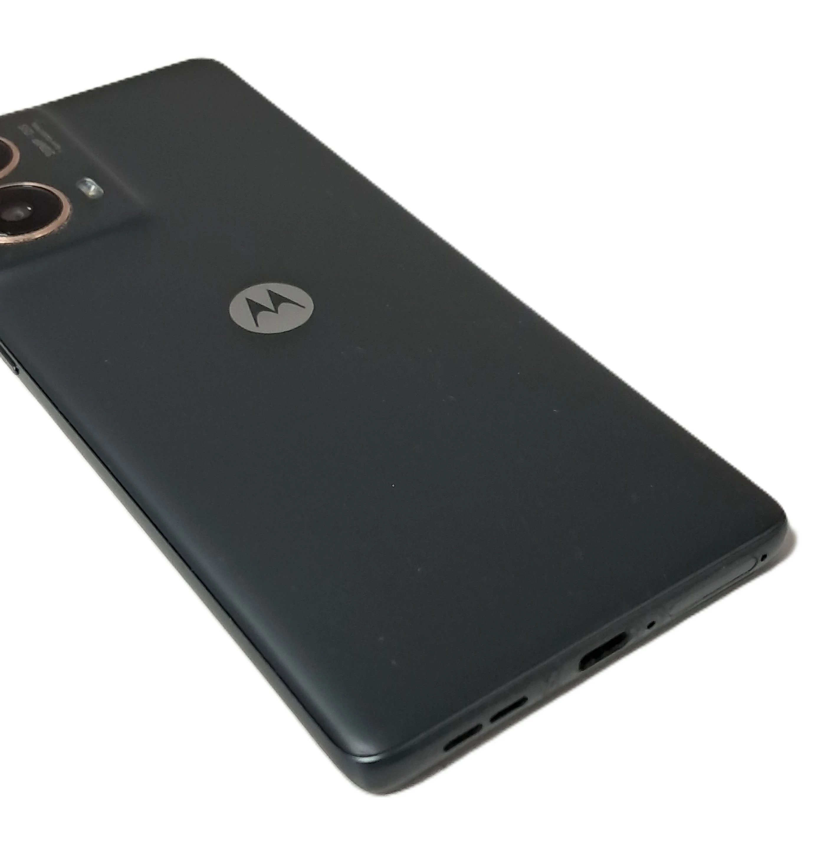 smartfon-motorola-moto-g85-12-gb-256-gb-5g-szary-przekatna-ekranu-667