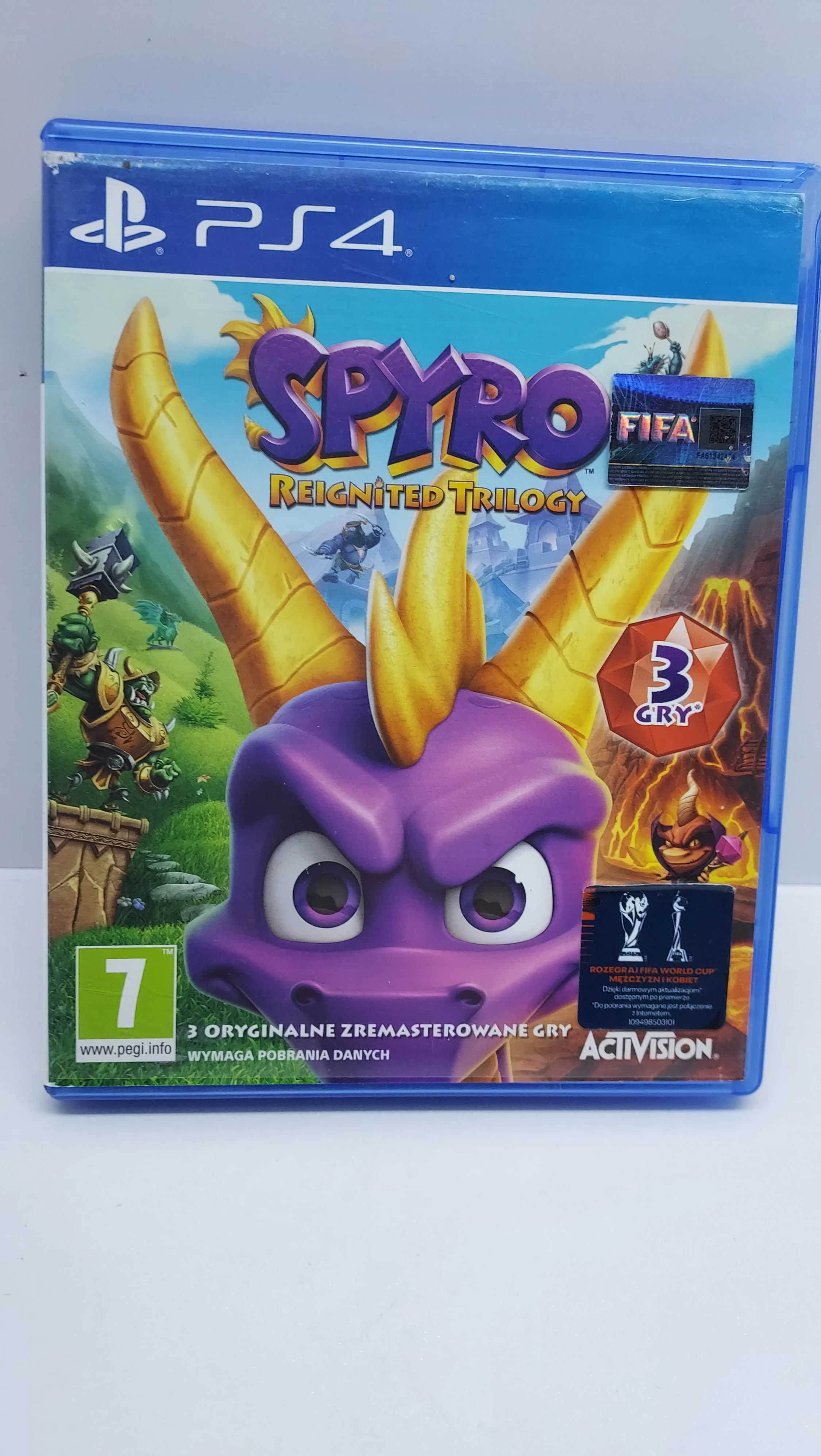 gra-na-ps4-spyro-wersja-jezykowa-216085-1