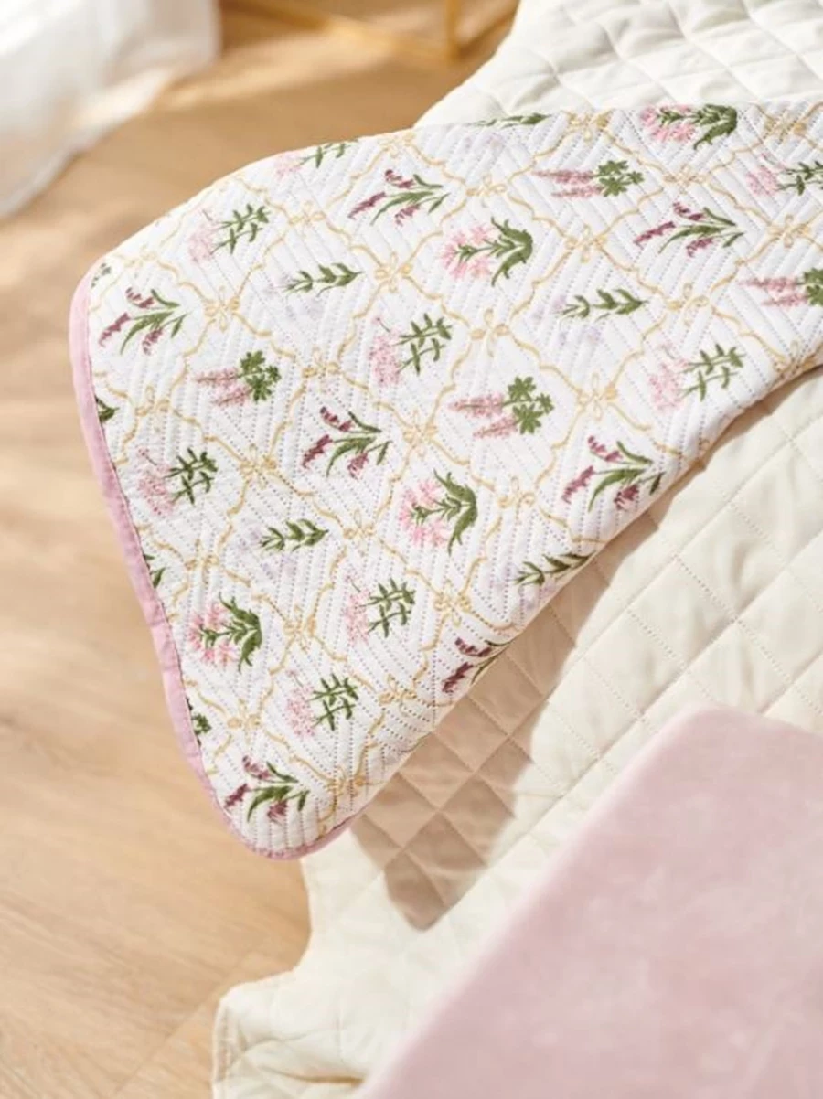 narzuta-w-kwiaty-180cm-x-220cm-stan-11323-238058