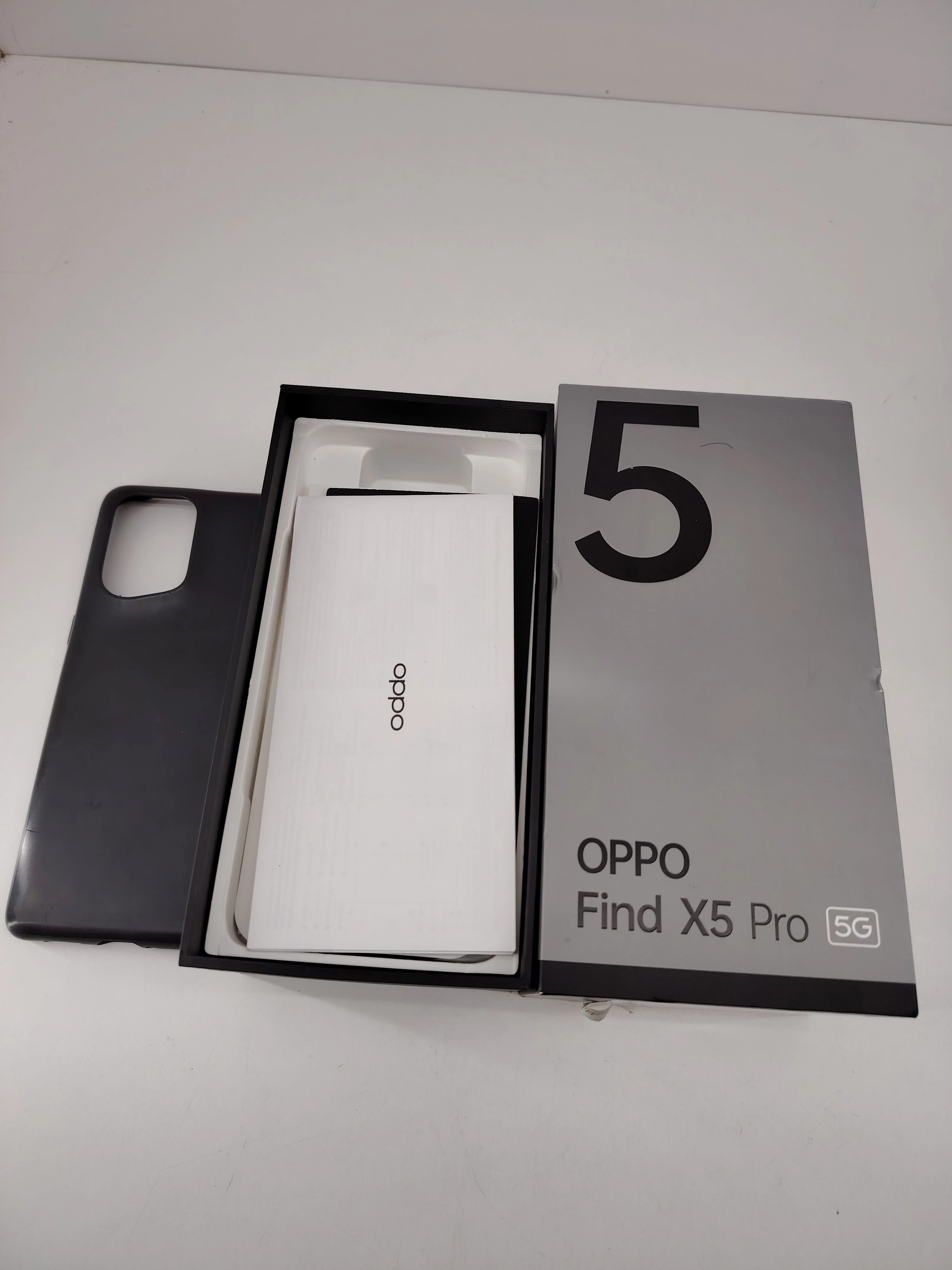 telefon-smartfon-oppo-find-x5-pro-12-gb-256-gb-5g-czarny-stan-11323-2