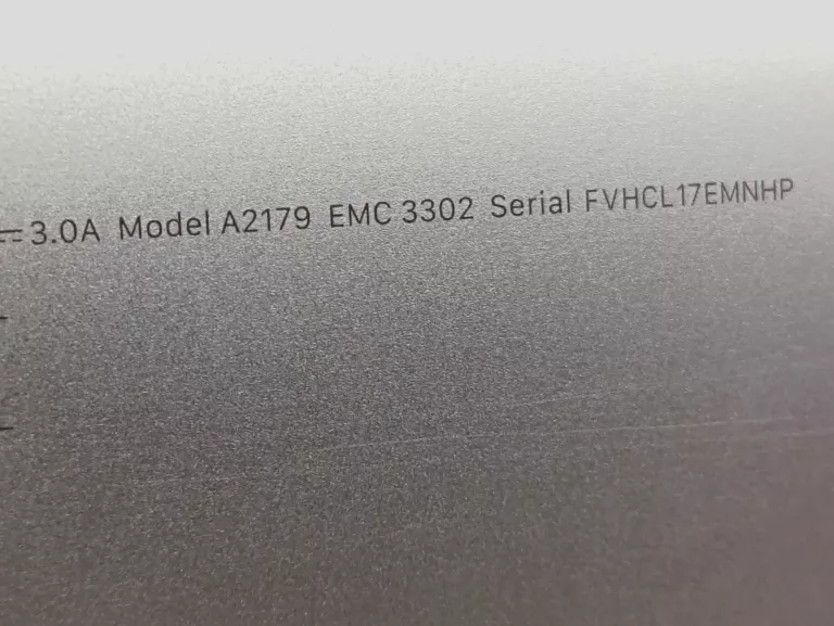 laptop-apple-macbook-air-13-2020-i3-8-gb-ram-256-gb-ssd-a2179-opis-rozdzielczosc-px-4474-211481