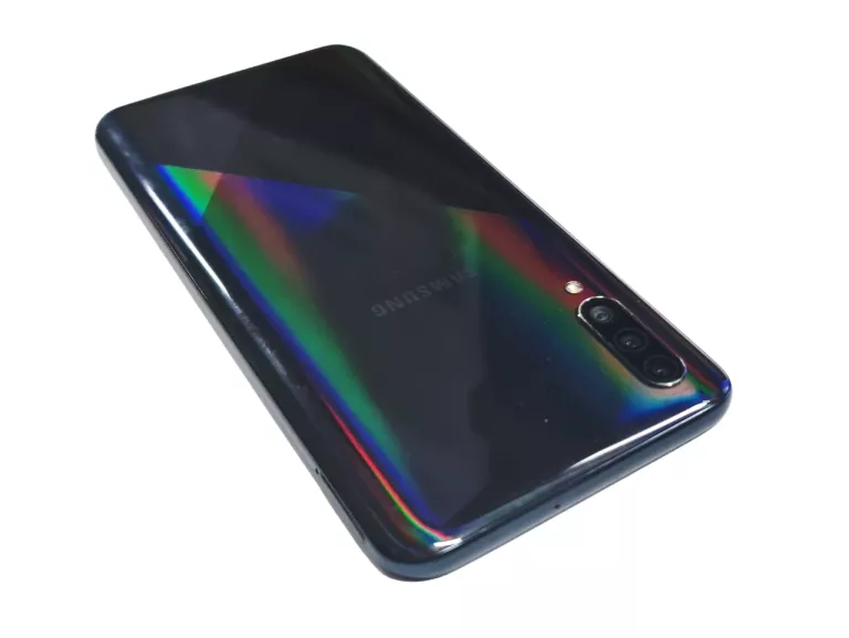 telefon-samsung-galaxy-a30s-przekatna-ekranu-660