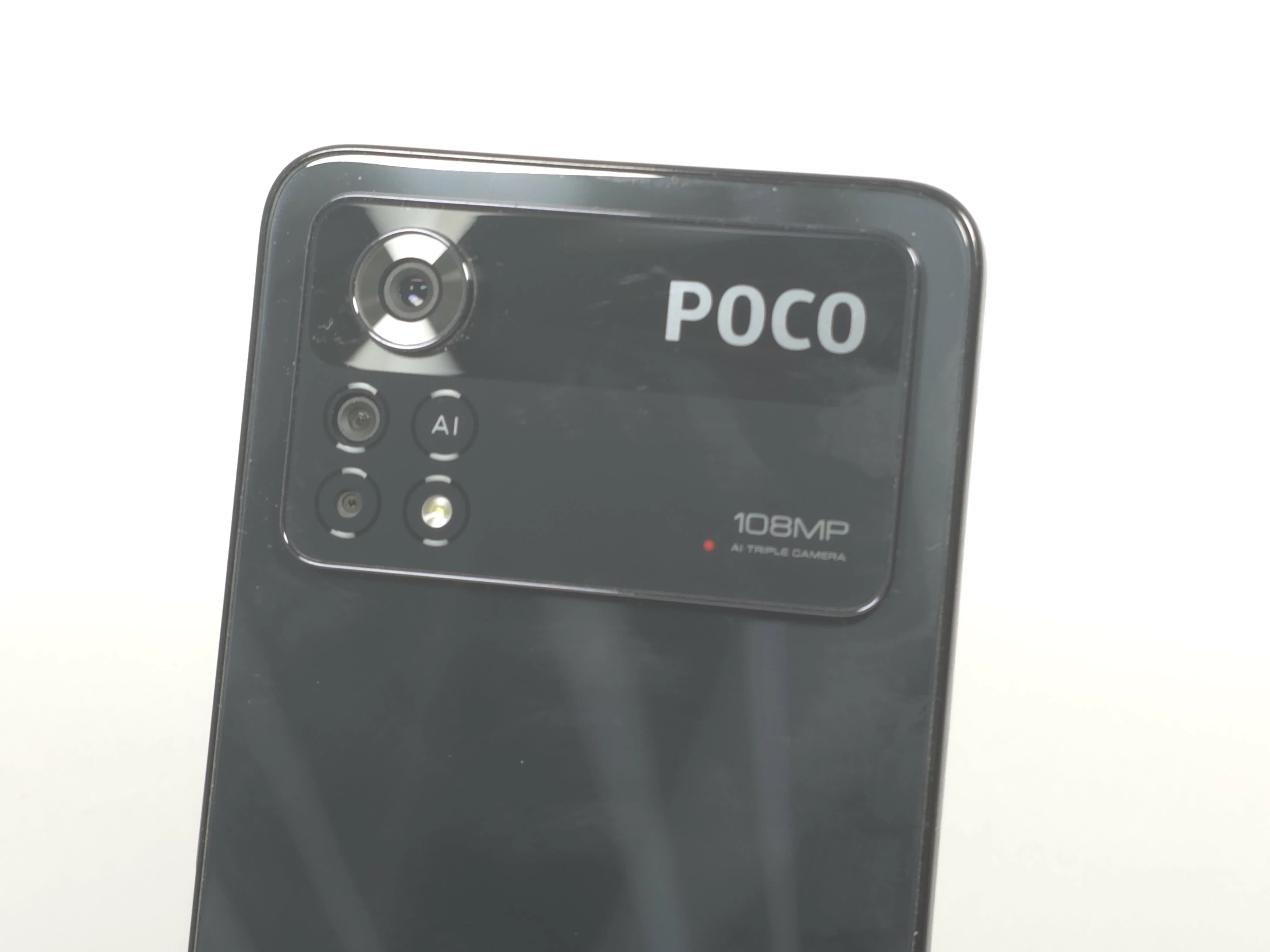 telefon-poco-x4-pro-6128gb-w-pudelku-kod-producenta-38399