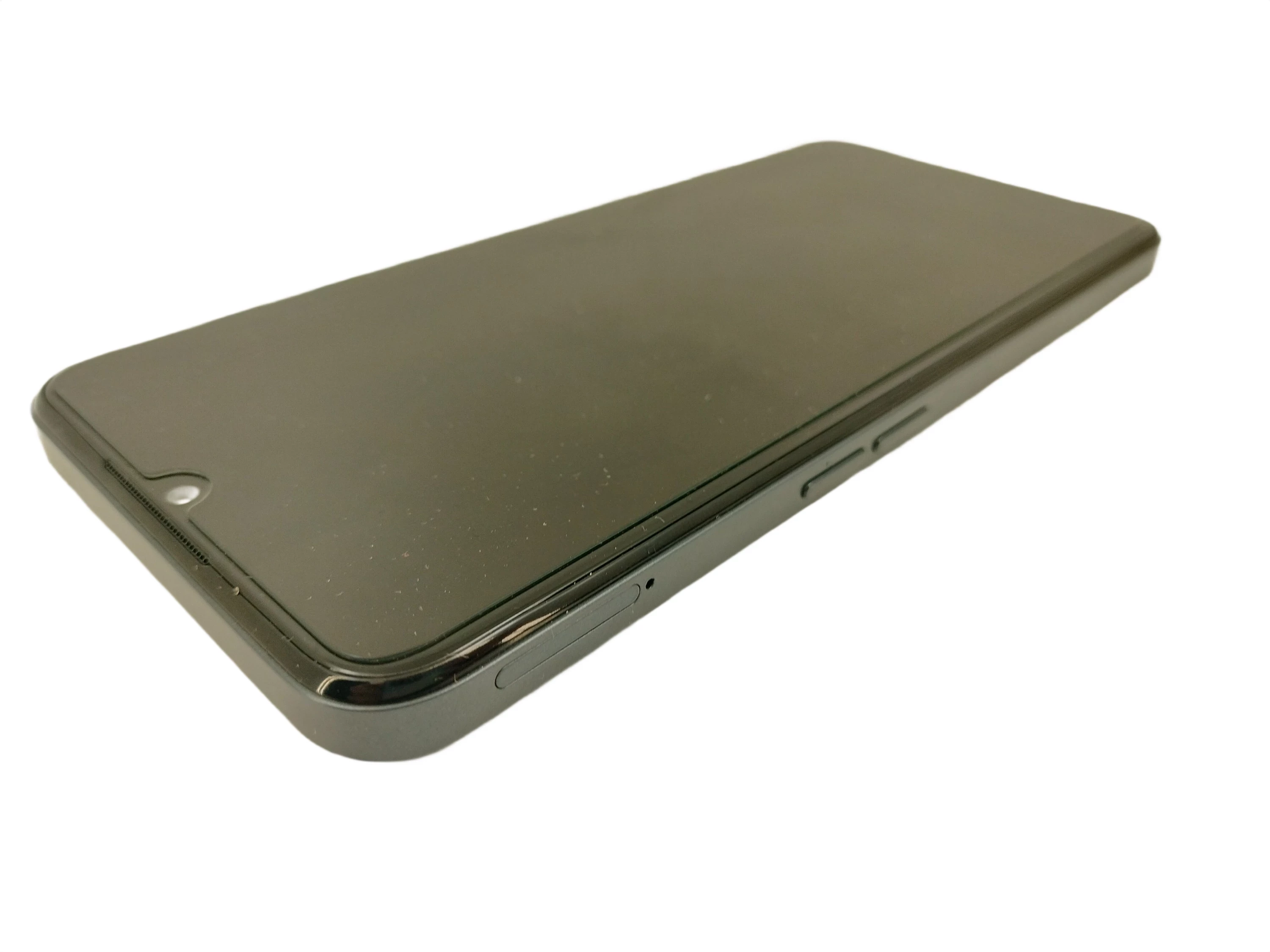 telefon-realme-c35-4128gb-przekatna-ekranu-660