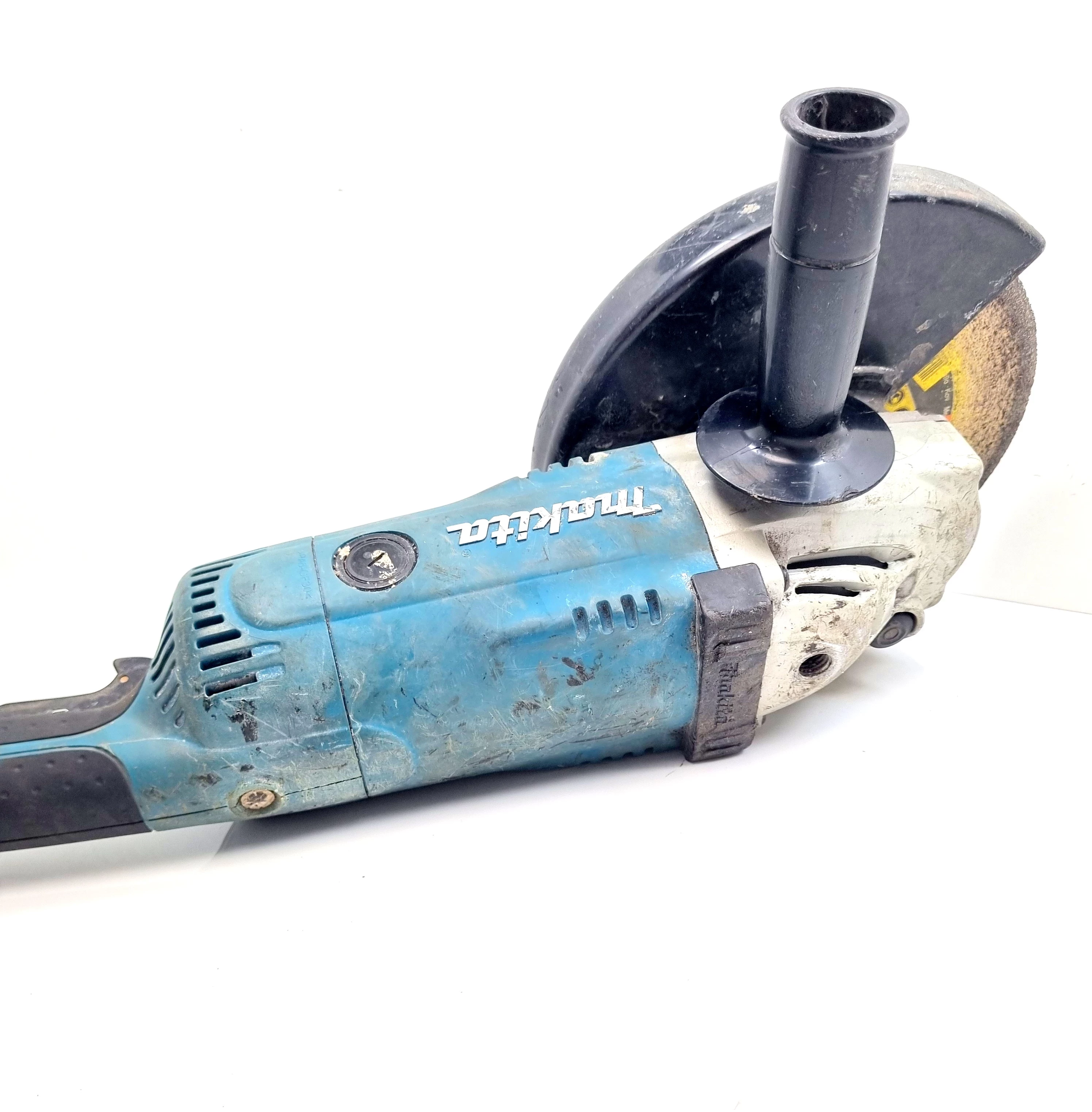 szlifierka-katowa-makita-ga9020r-230-mm-2200-w-kod-producenta-ga9020r