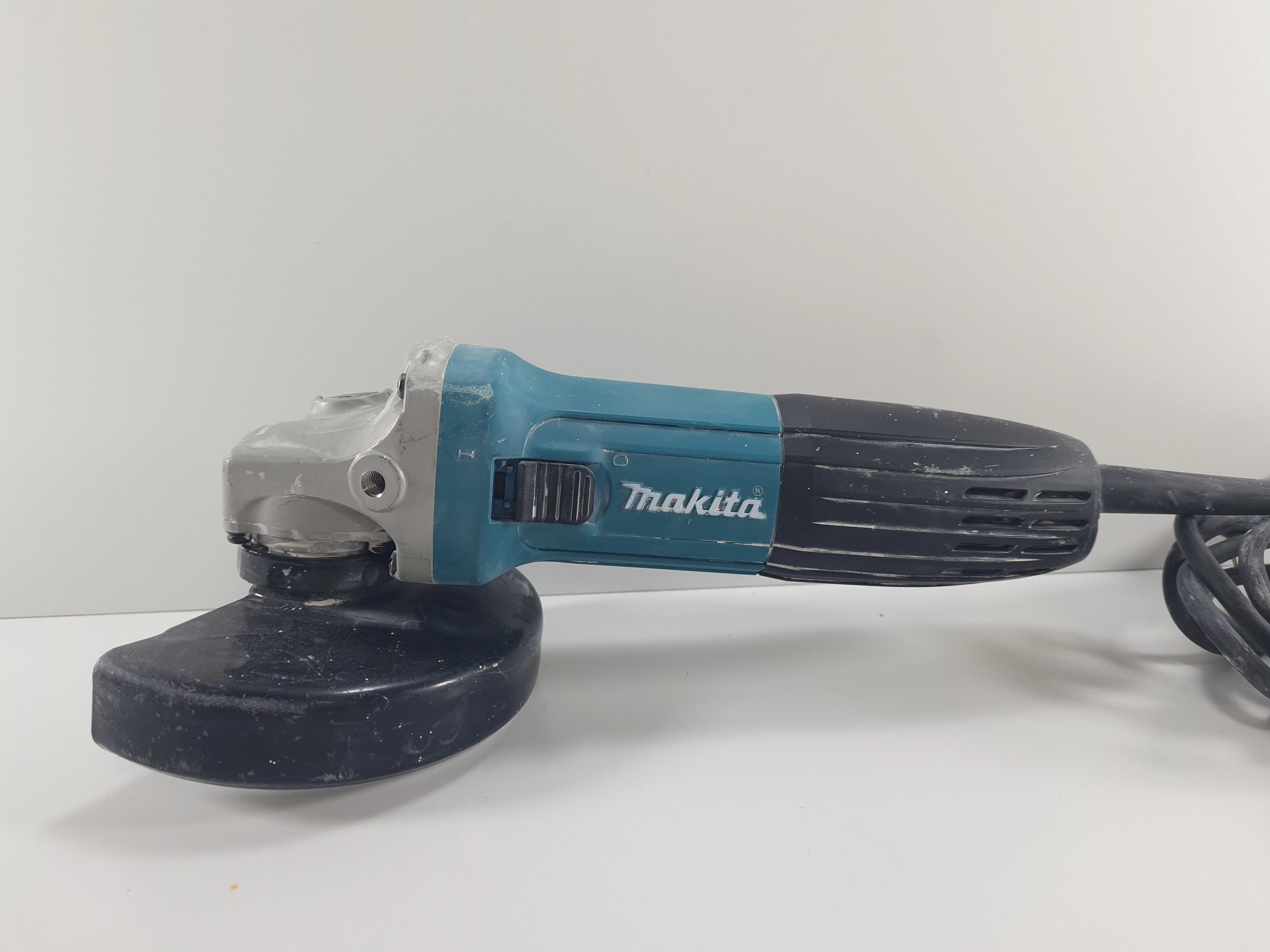 szlifierka-makita-ga5030r-2025-rok-dabrowskiego-493-poznan-ska-x