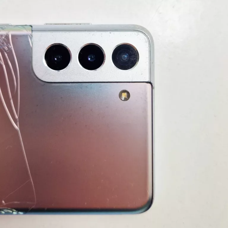 samsung-galaxy-s21-5g-8128-gb-srebrny-opis-pamiec-ram-202865-214113