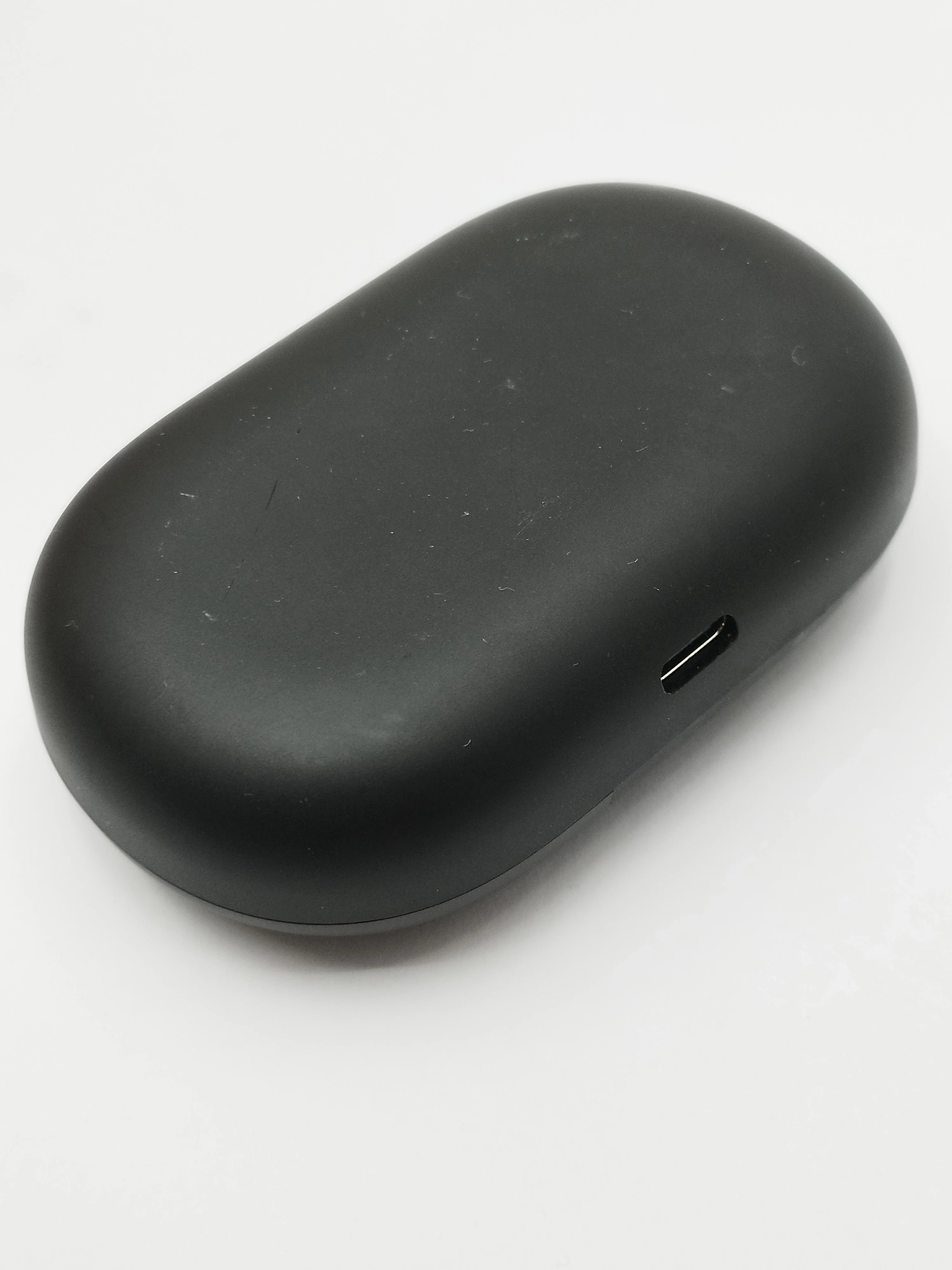 sluchawki-fresh-n-rebel-3atw4000bl-stan-11323-2