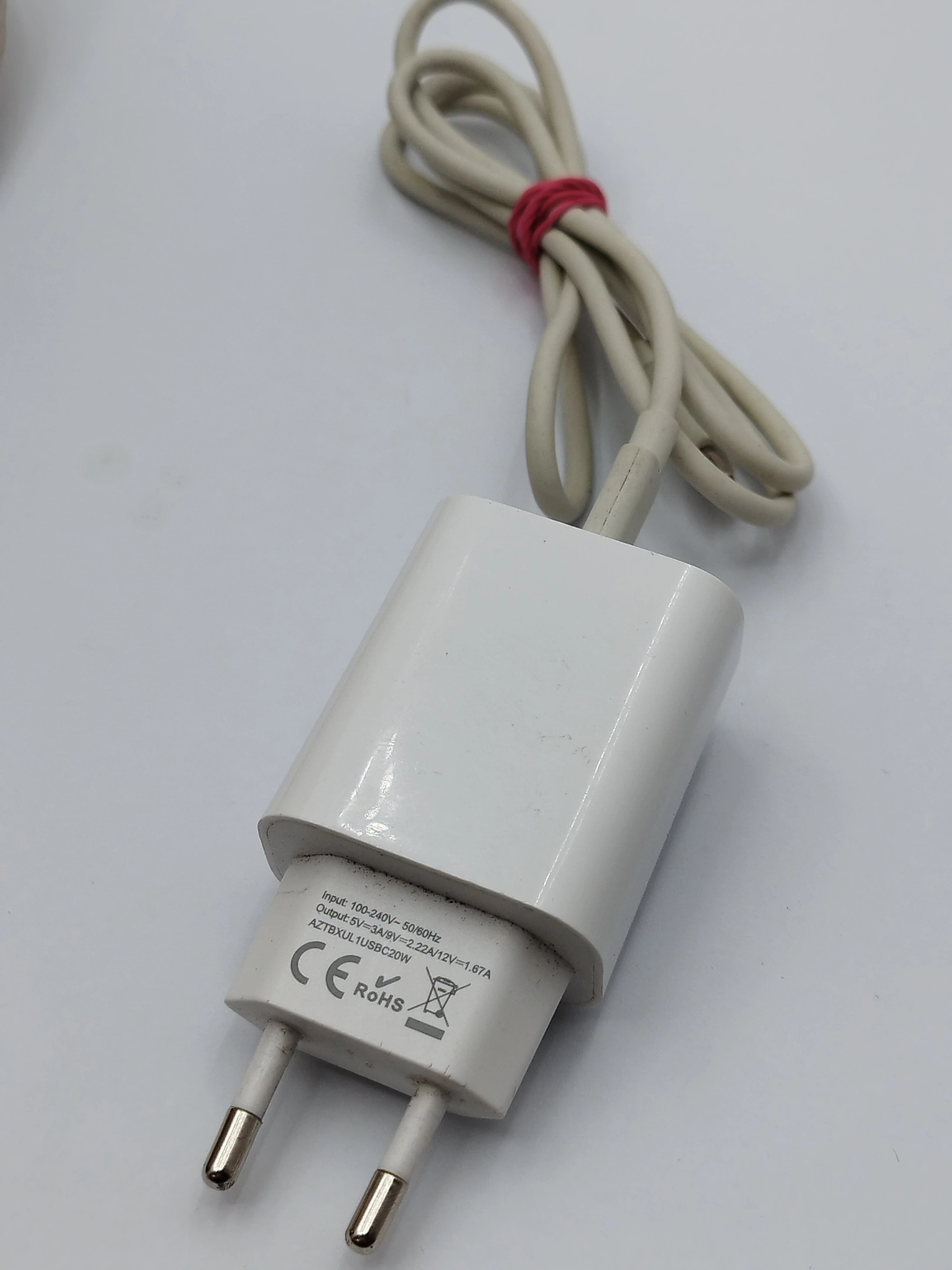 ladowarka-usb-c-ean-gtin-5905817560837