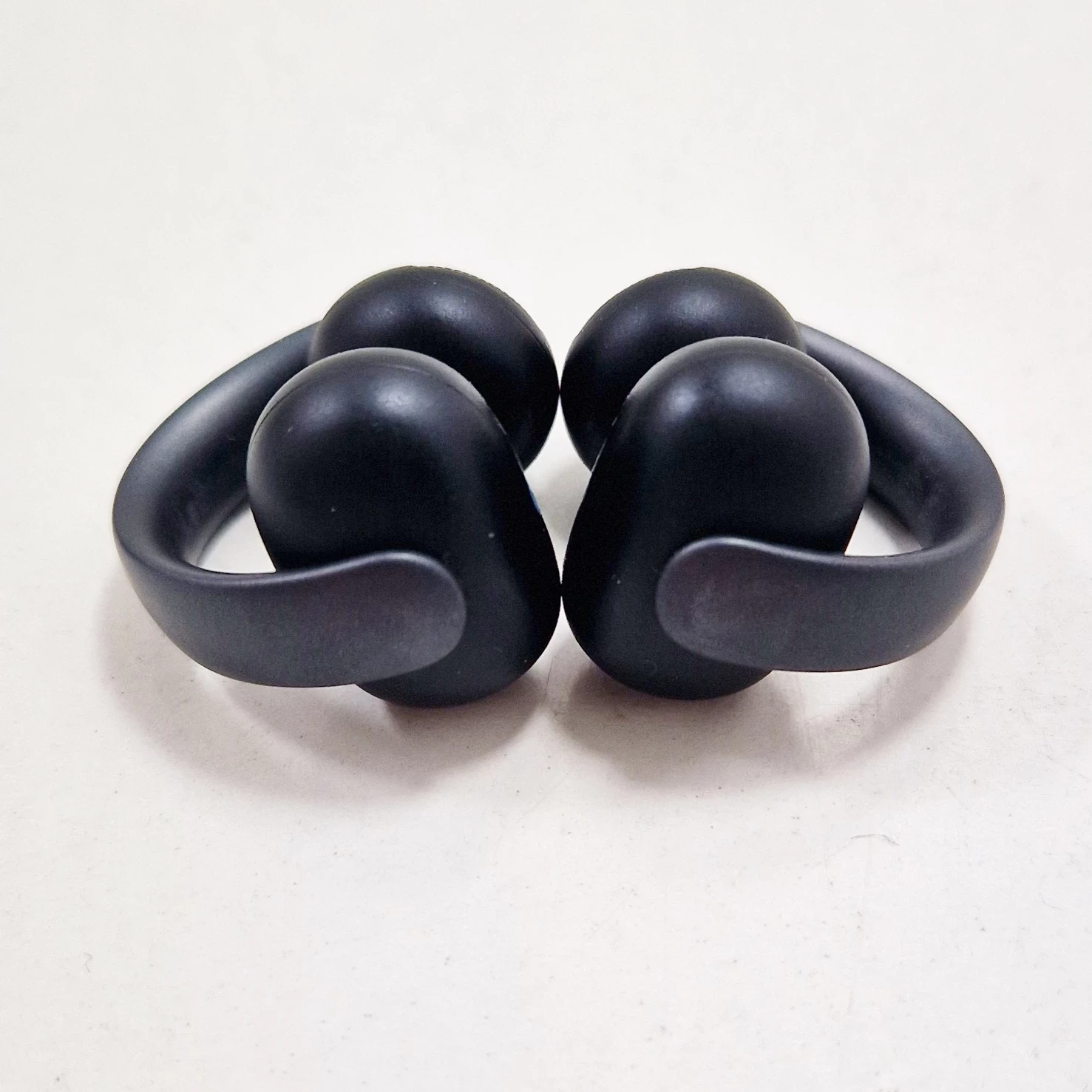 sluchawki-soundcore-aeroclip-waga-produktu-z-opakowaniem-jednostkowym-0052