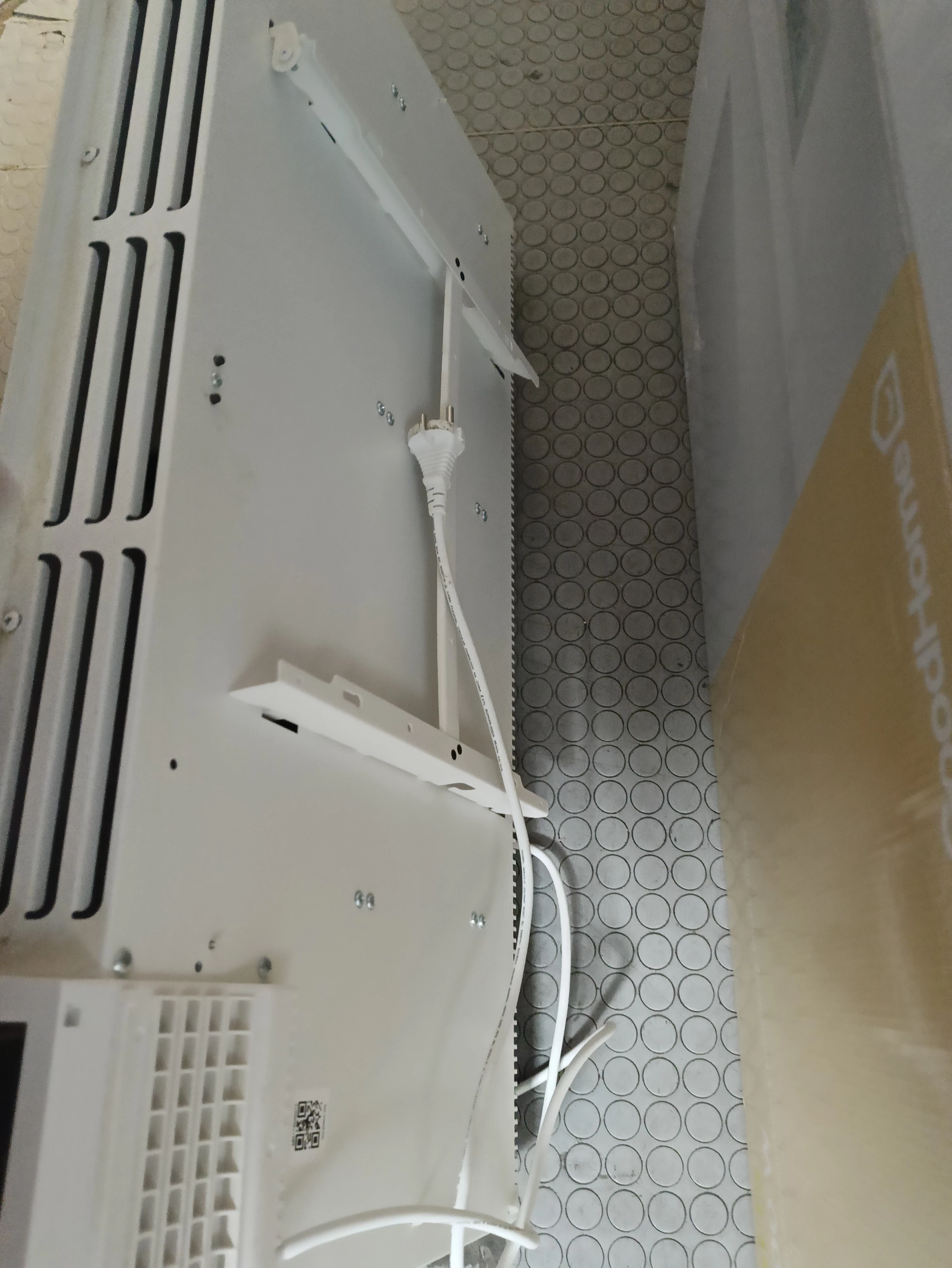 grzejnik-elektryczny-konwektor-goodhome-saris-2000-w-ean-gtin-5059340092584