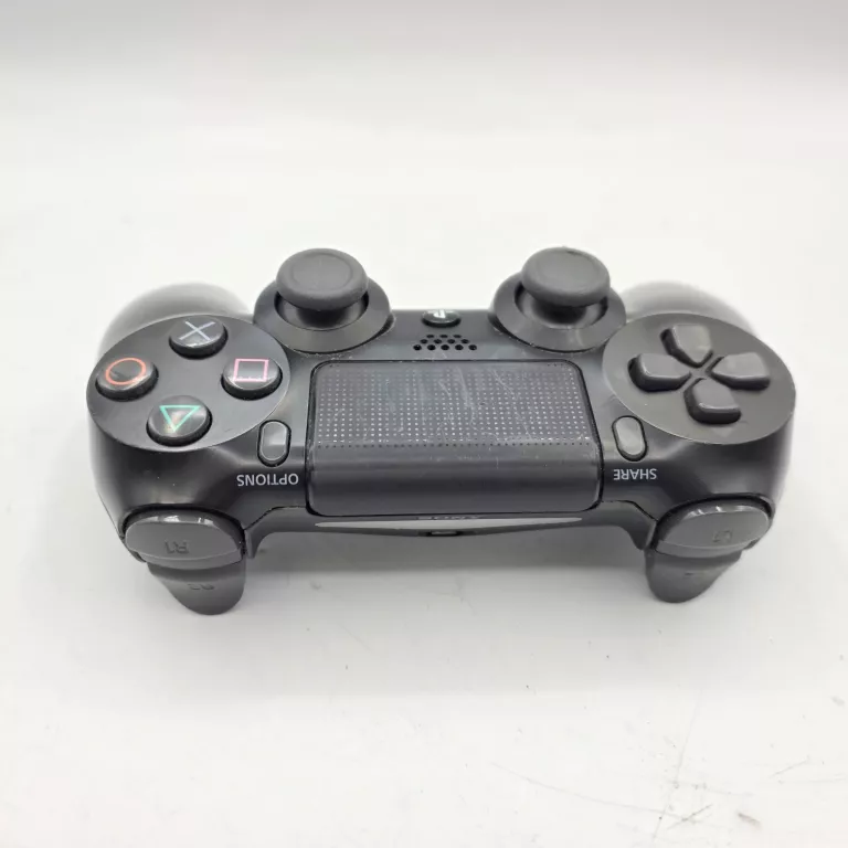 pad-ps4-czarny-stan-11323-2