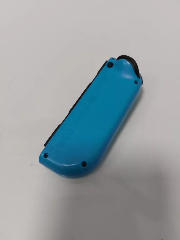 kontroler-do-nintedo-switch-lewy-niebieski-solo-stan-11323-2