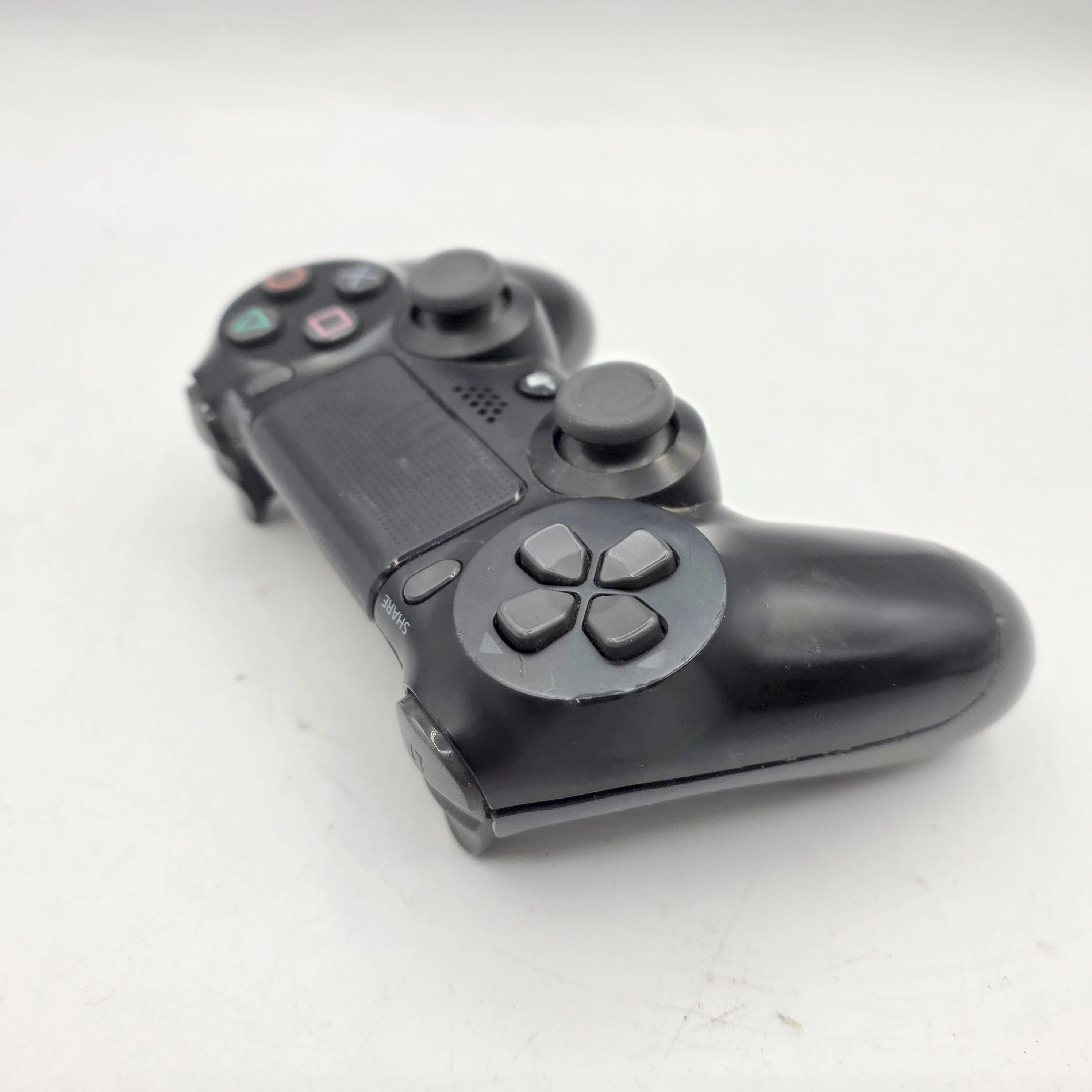 pad-ps4-czarny-kod-producenta-9950103