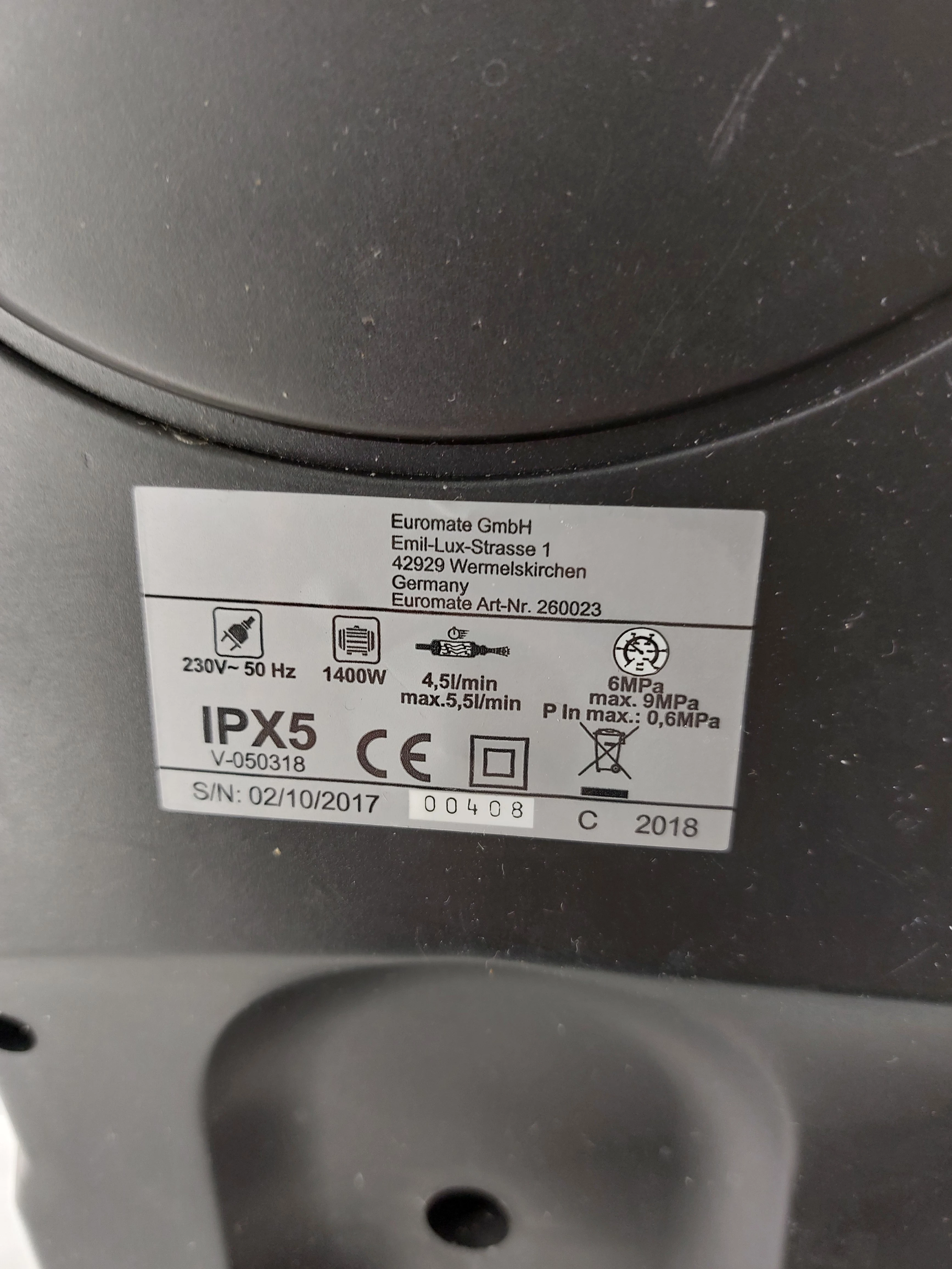 myjka-wysokocisnieniowa-1400w-v-050318-maksymalna-moc-1000000000