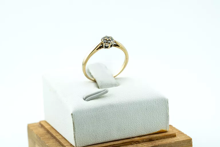 piekny-pierscionek-z-7-brylantami-09ct-zolte-zloto-585-rozm-15-zareczyny-rodzaj-2205-16